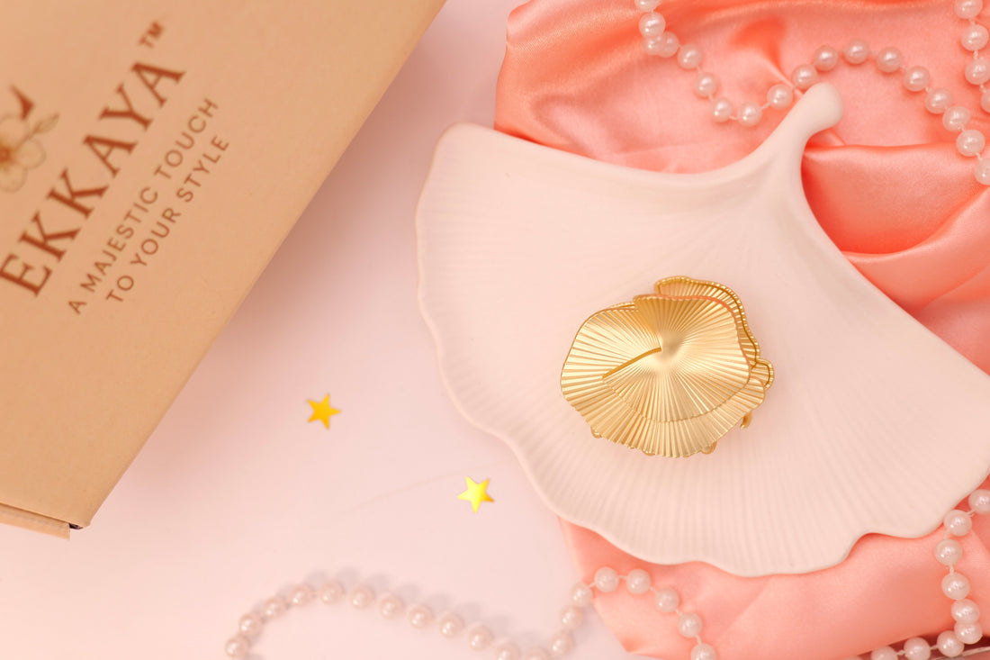 Golden Aura Leaf Hair Claw