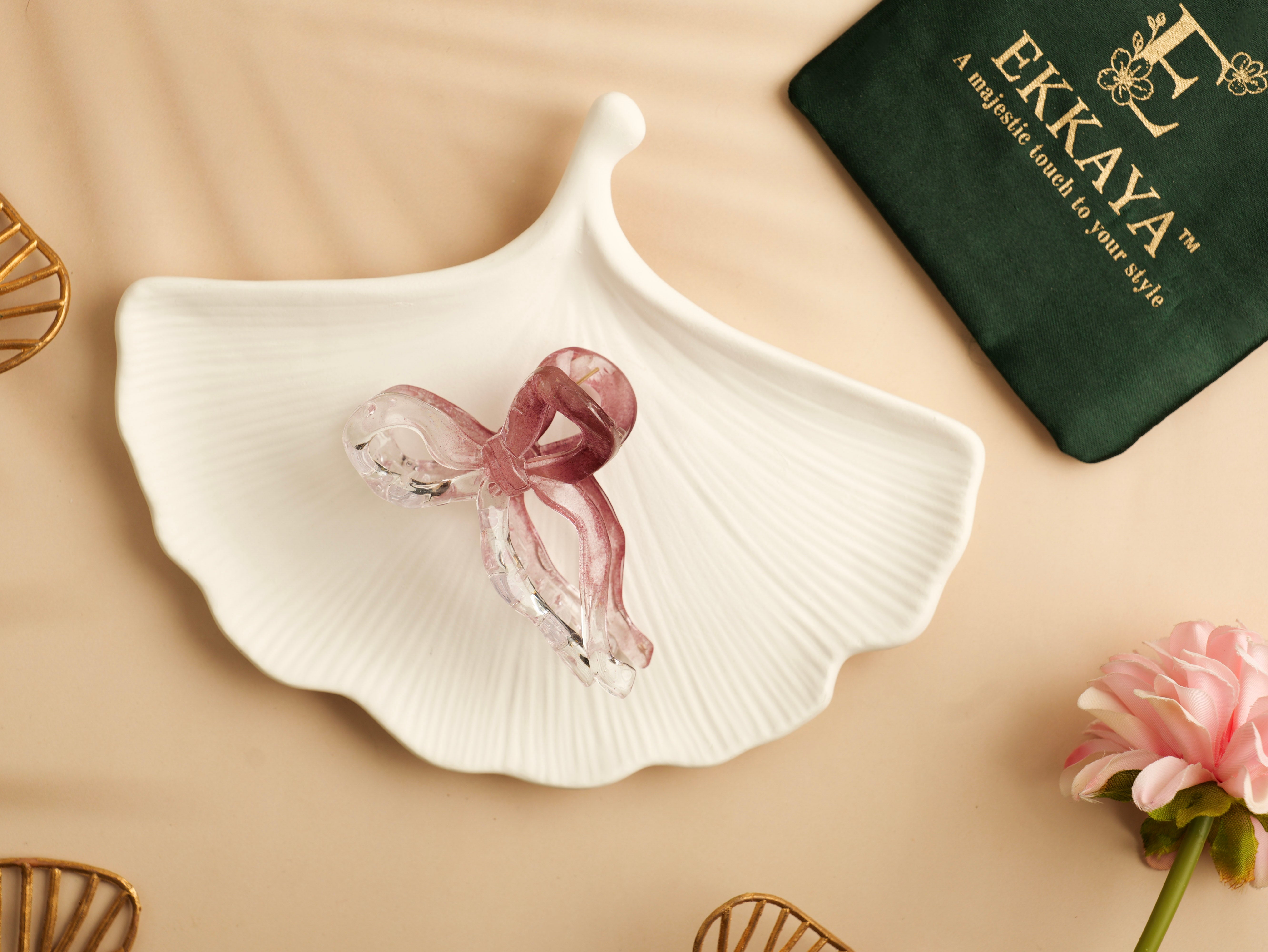 Crystal Bow Luxe Claw – Sparkle Meets Sophistication