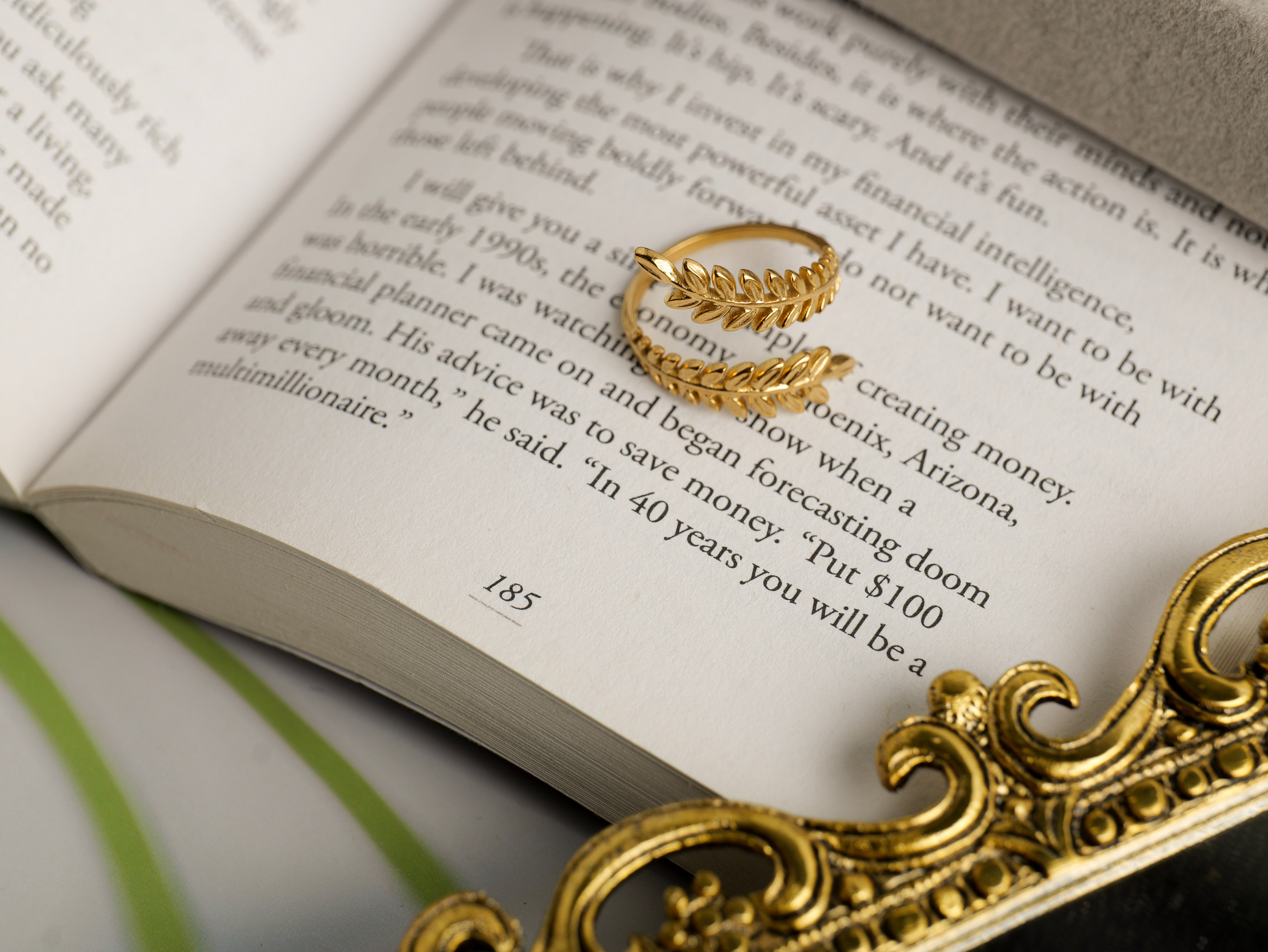 Minimalist Leaf Adjustable Open Ring | Elegant Nature-Inspired Finger Ring for Women