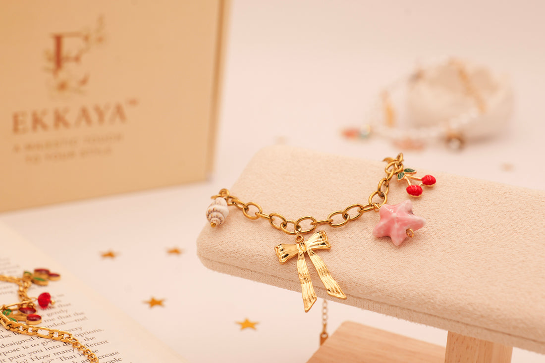 Golden Bow & Star Charm Bracelet