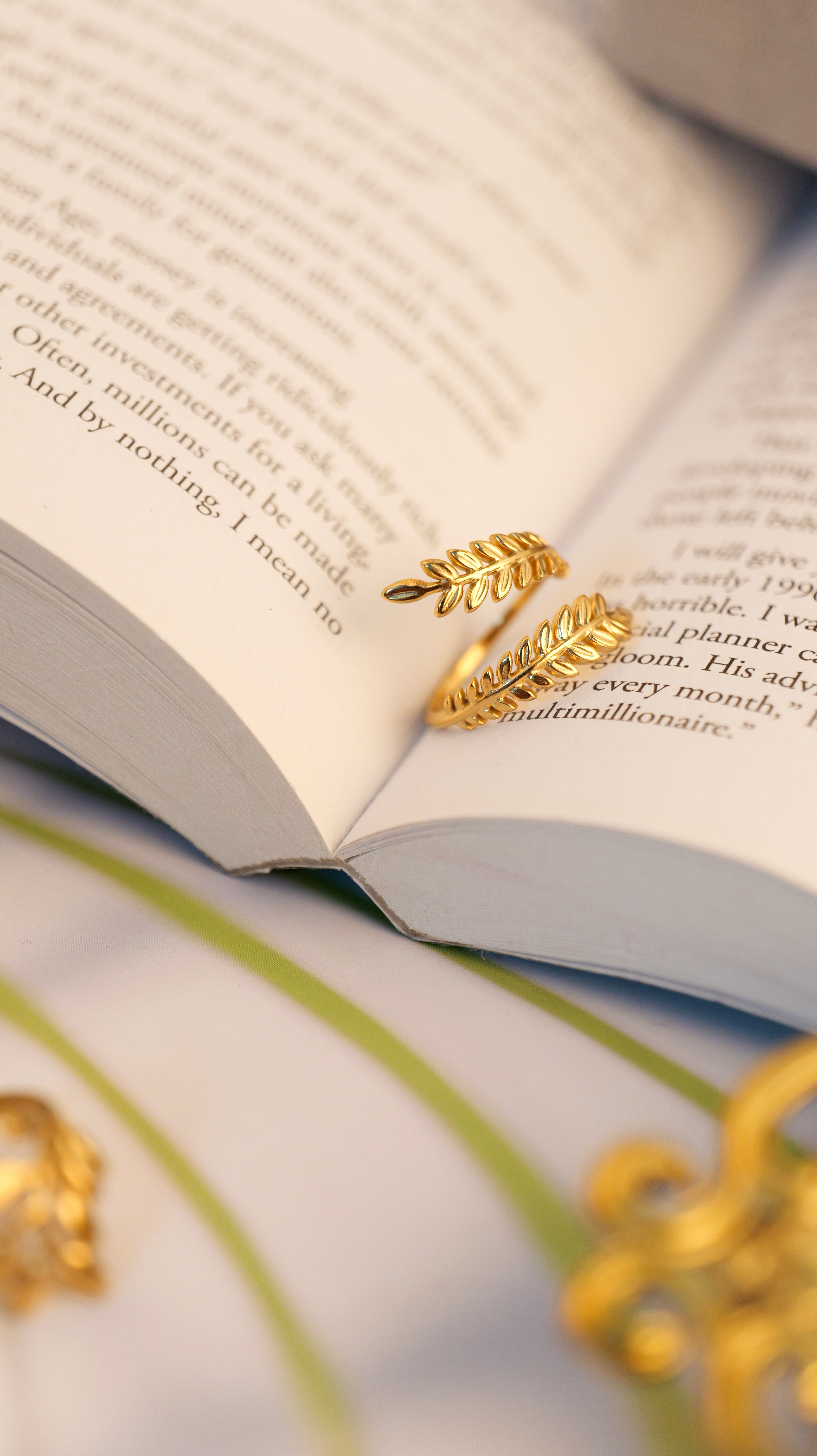 Minimalist Leaf Adjustable Open Ring | Elegant Nature-Inspired Finger Ring for Women