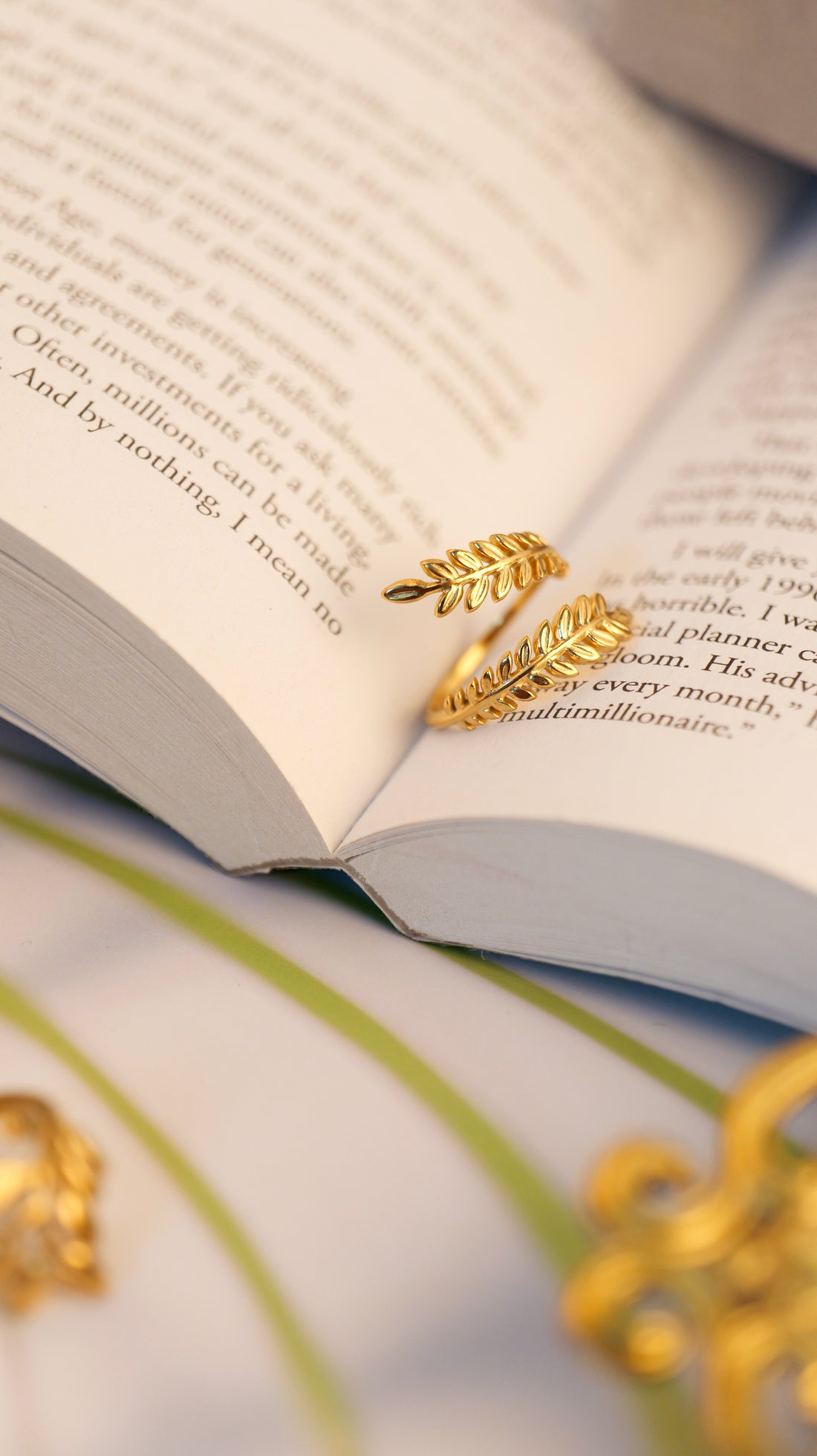 Minimalist Leaf Adjustable Open Ring | Elegant Nature-Inspired Finger Ring for Women