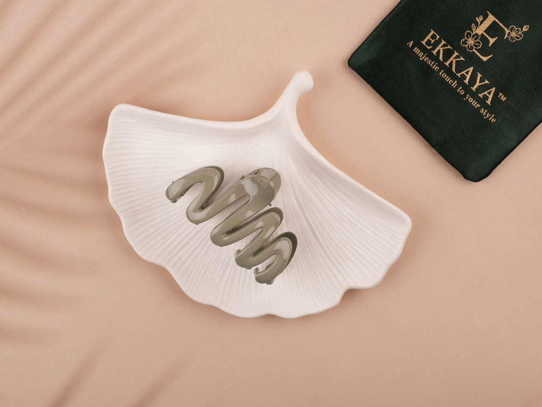 Wave Flex Bold Hair Claw | Flexible Grip Bold Hair Clip for Women & Girls
