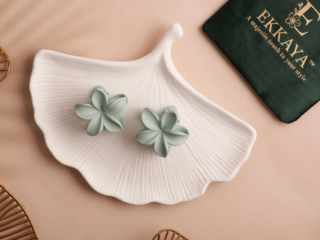 Pastel Mini Duo Claw Set – Soft Tones, Strong Style