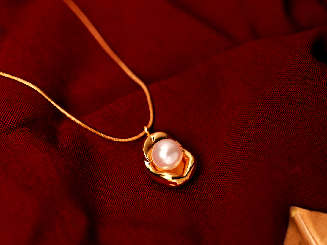 Golden Pearl Harmony Necklace