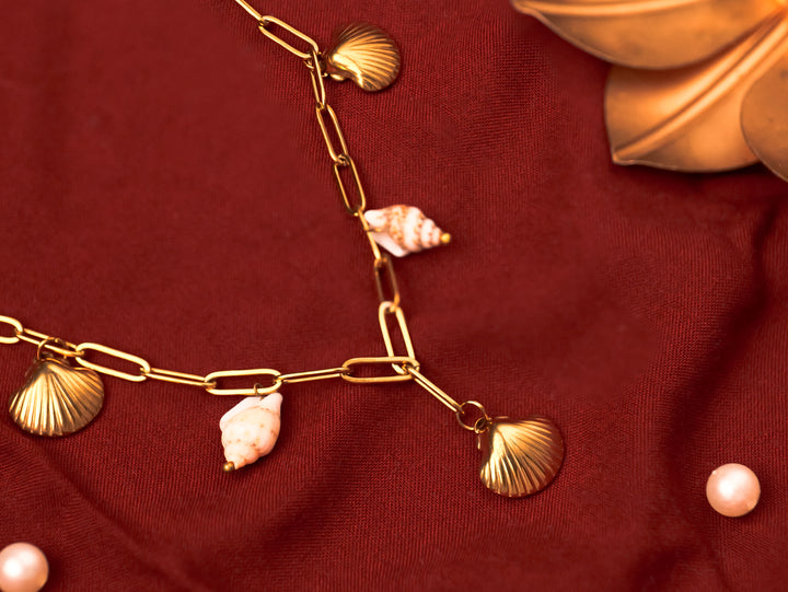 Seashell Charm Gold Link Necklace