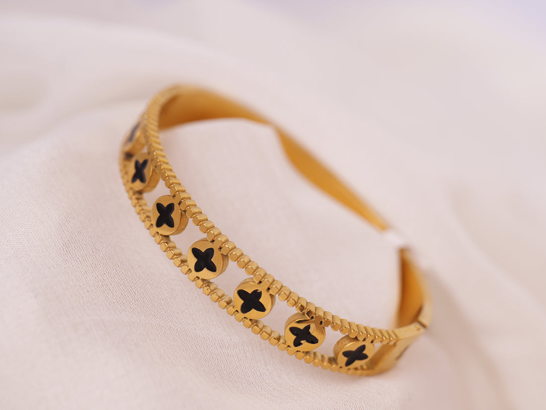 Gold Clover Cutout Bracelet