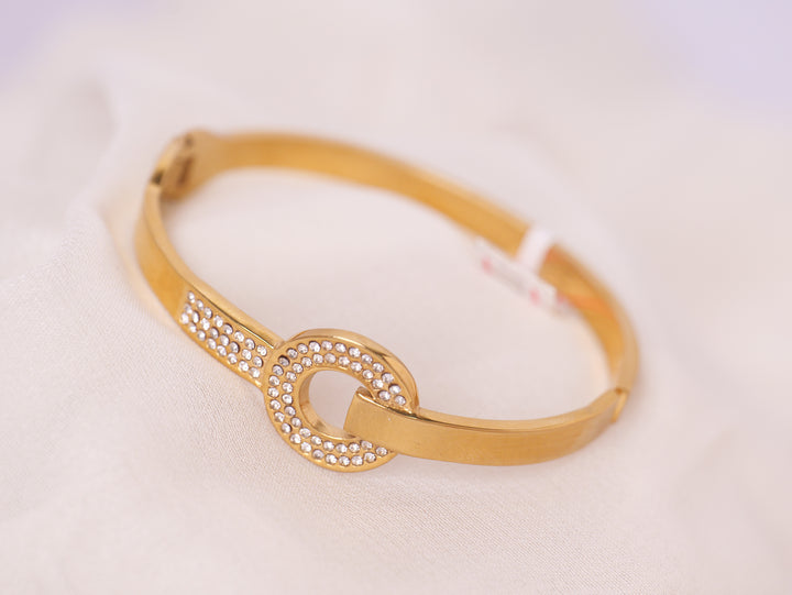 Eternal Loop Gold Bracelet