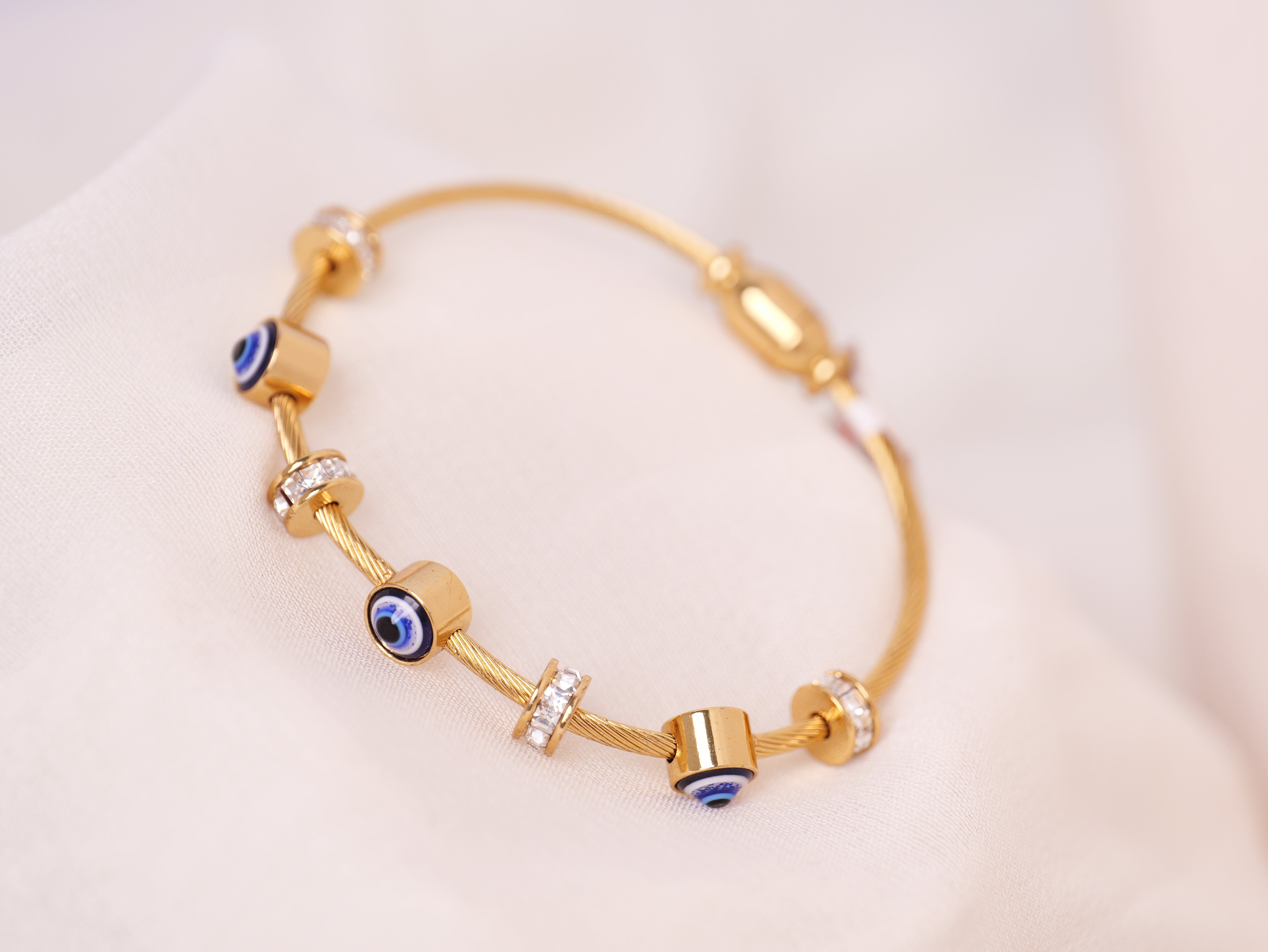 Evil Eye Charm Cable Bracelet for Thin Wrist