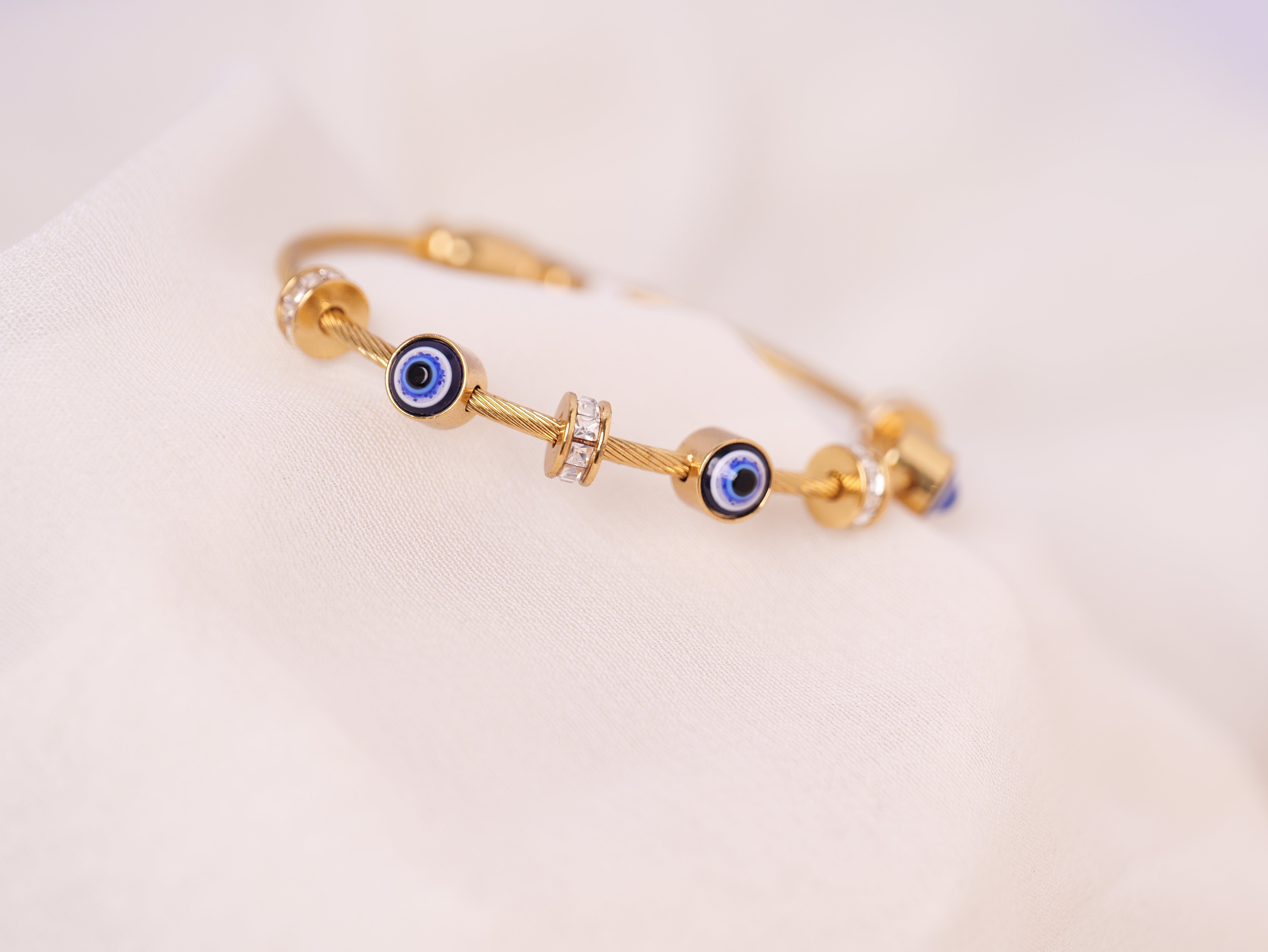 Evil Eye Charm Cable Bracelet for Thin Wrist