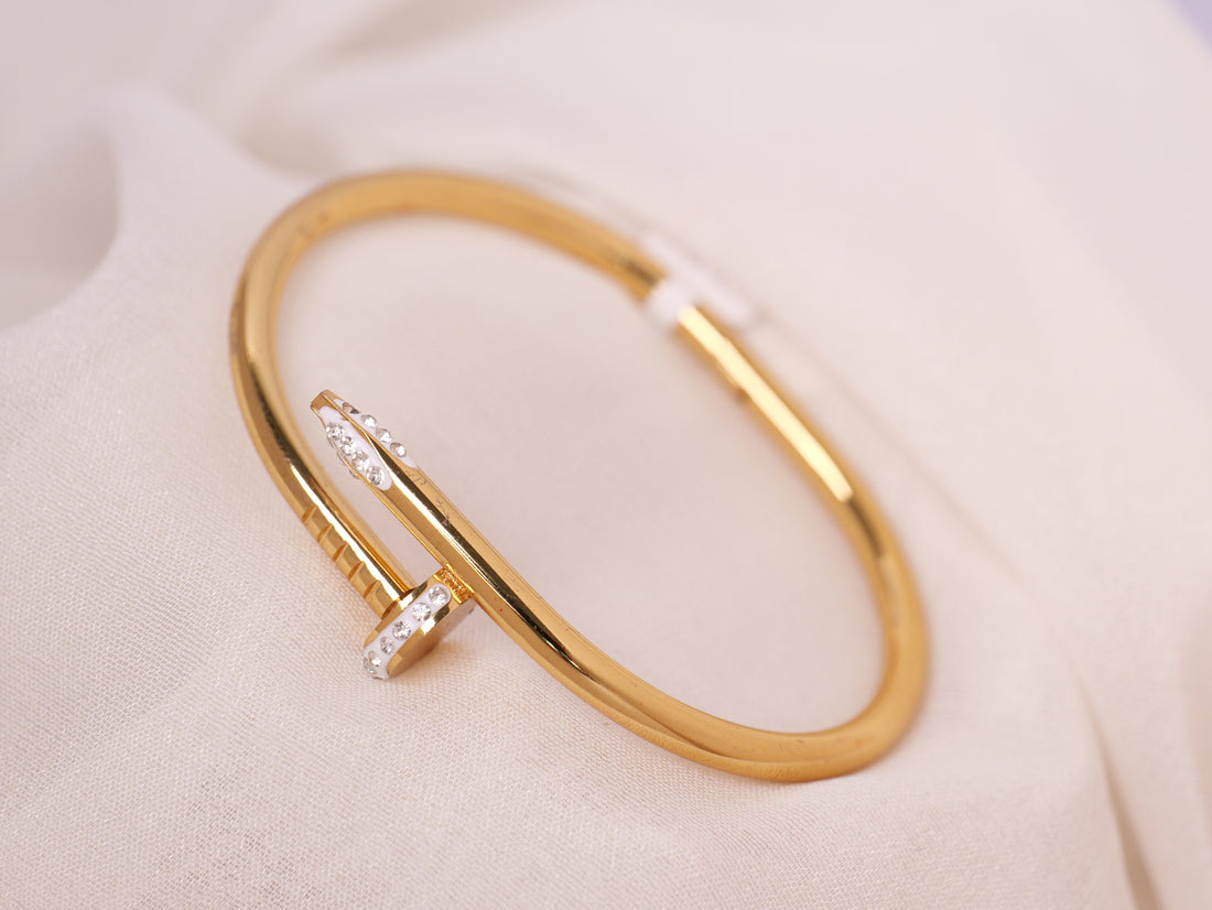 Nail Head Gold Bracelet