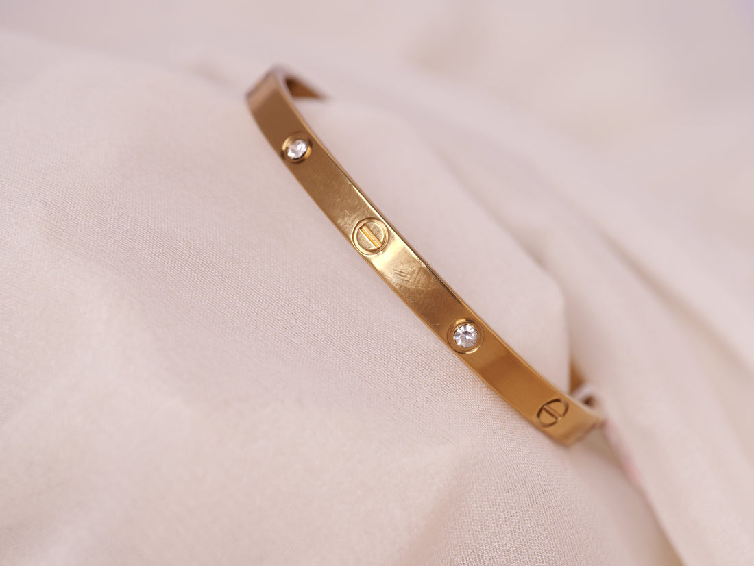 Classic Gold Screw Motif Bracelet
