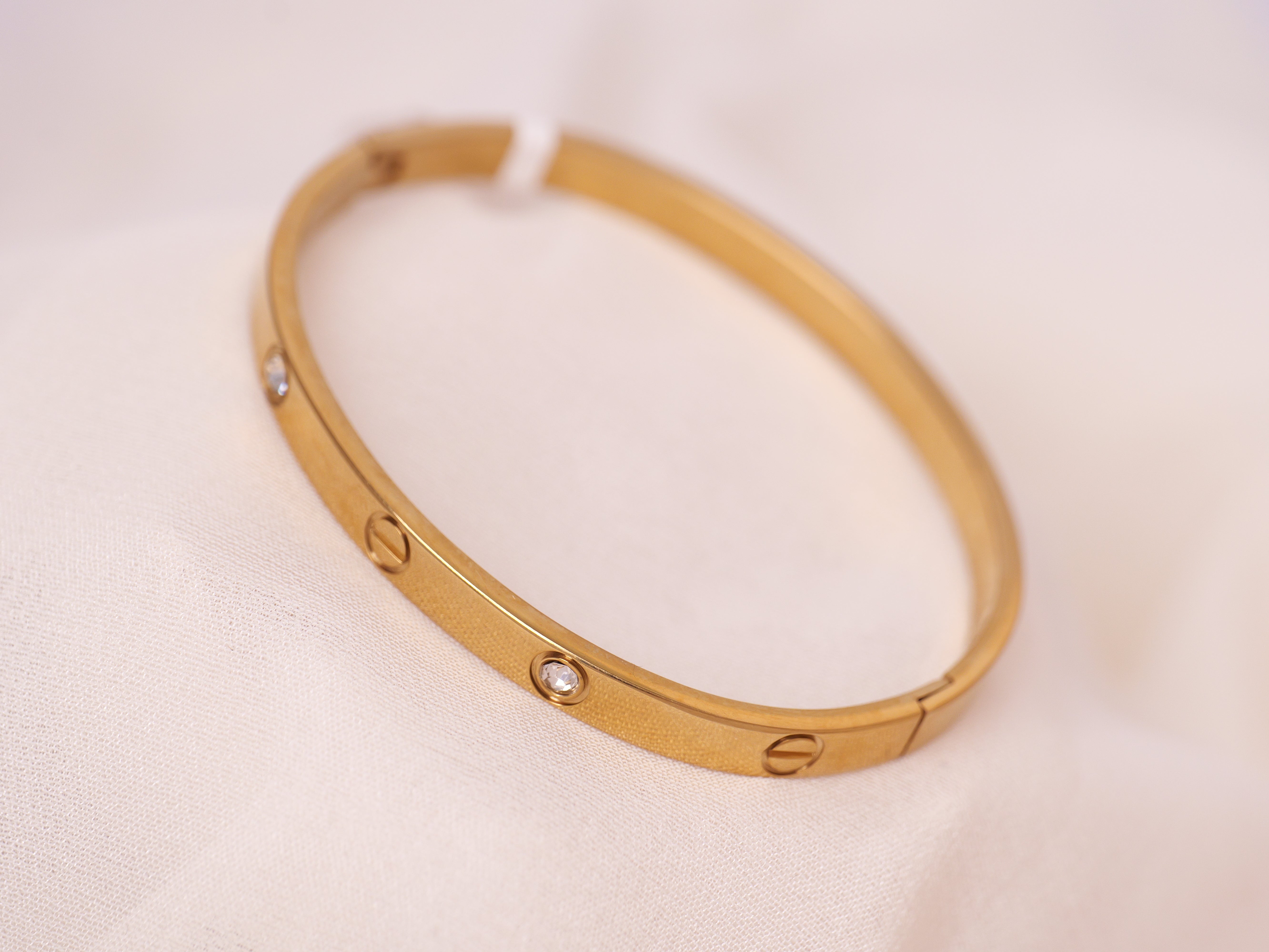 Classic Gold Screw Motif Bracelet