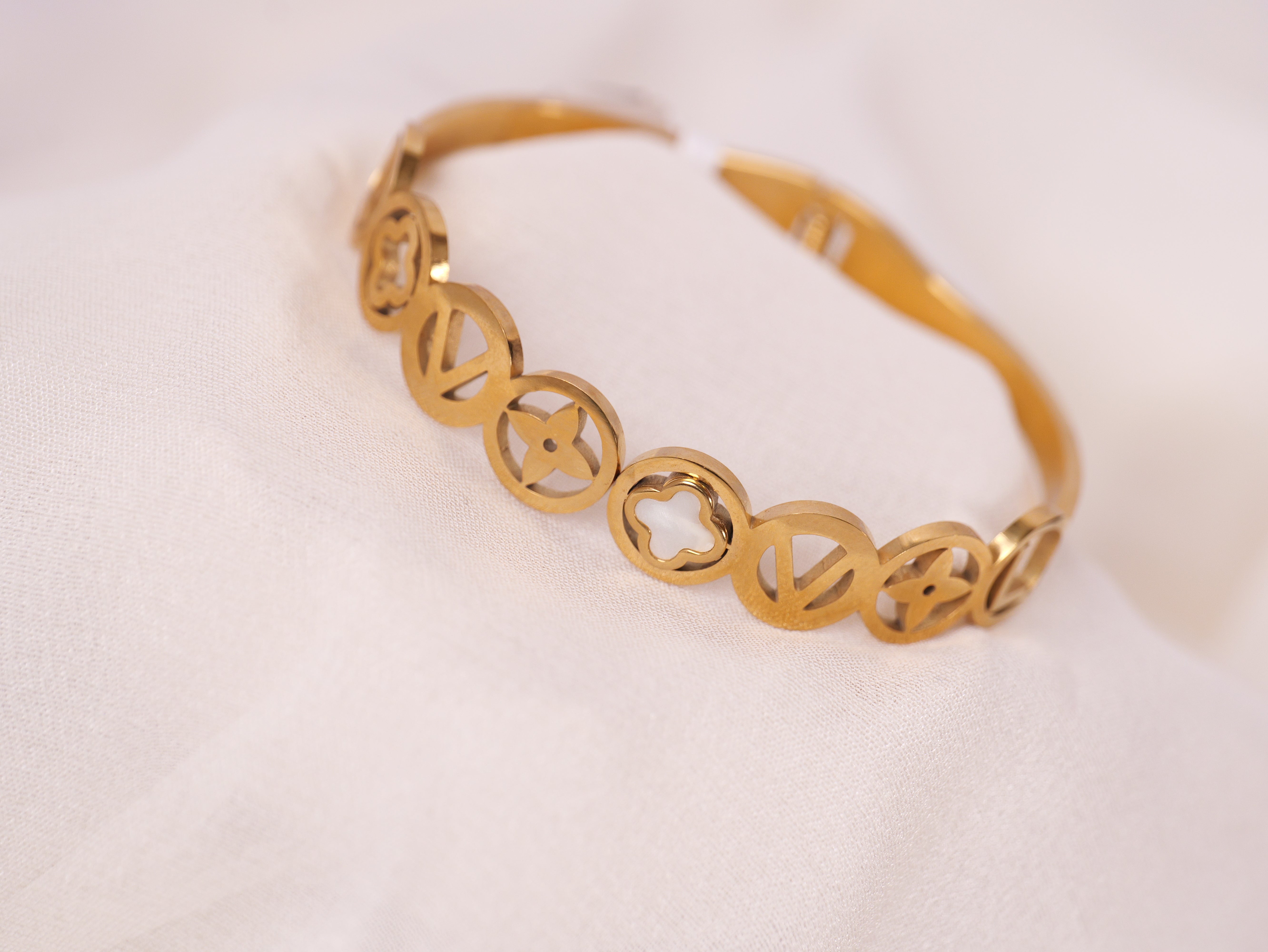 Anti-Tarnish Clover Bracelet – Gold-Toned with Geometric & Floral Motifs