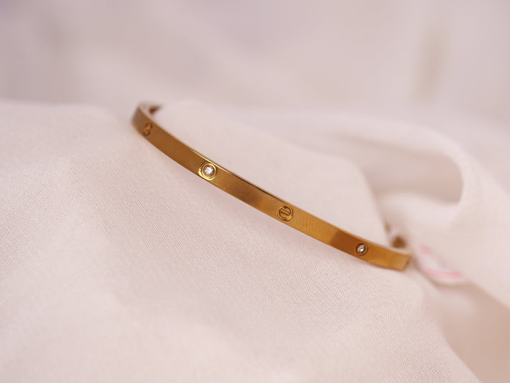 Gold Classic Screw Cuff Bracelet