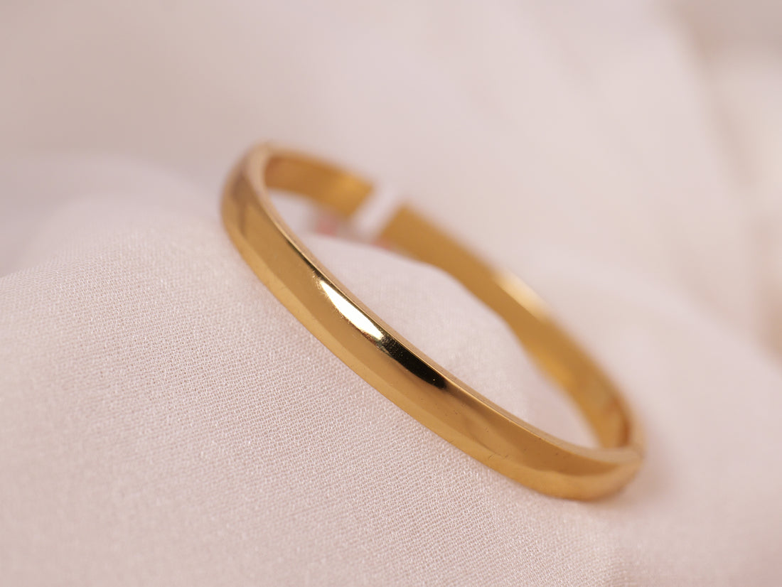Sleek Classic Gold Cuff Bracelet for Thin Wrist