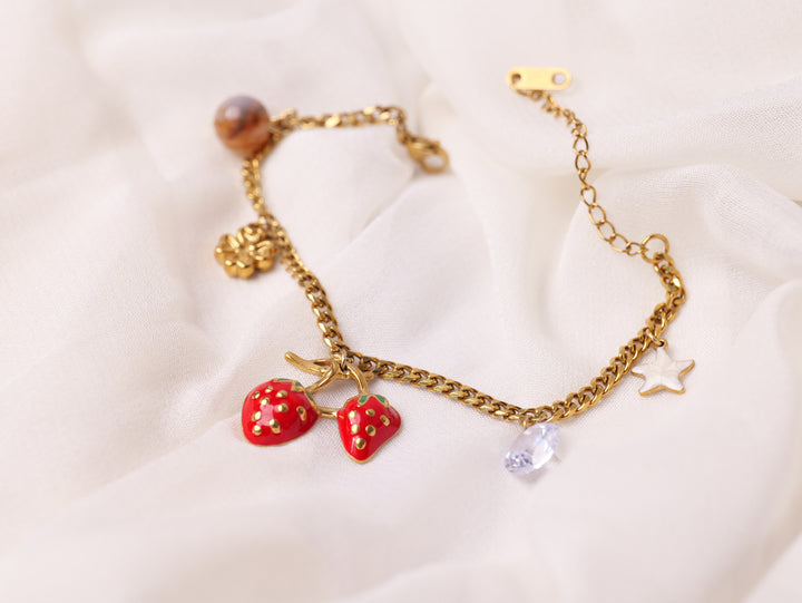 🍓 Strawberry Charm Chain Bracelet