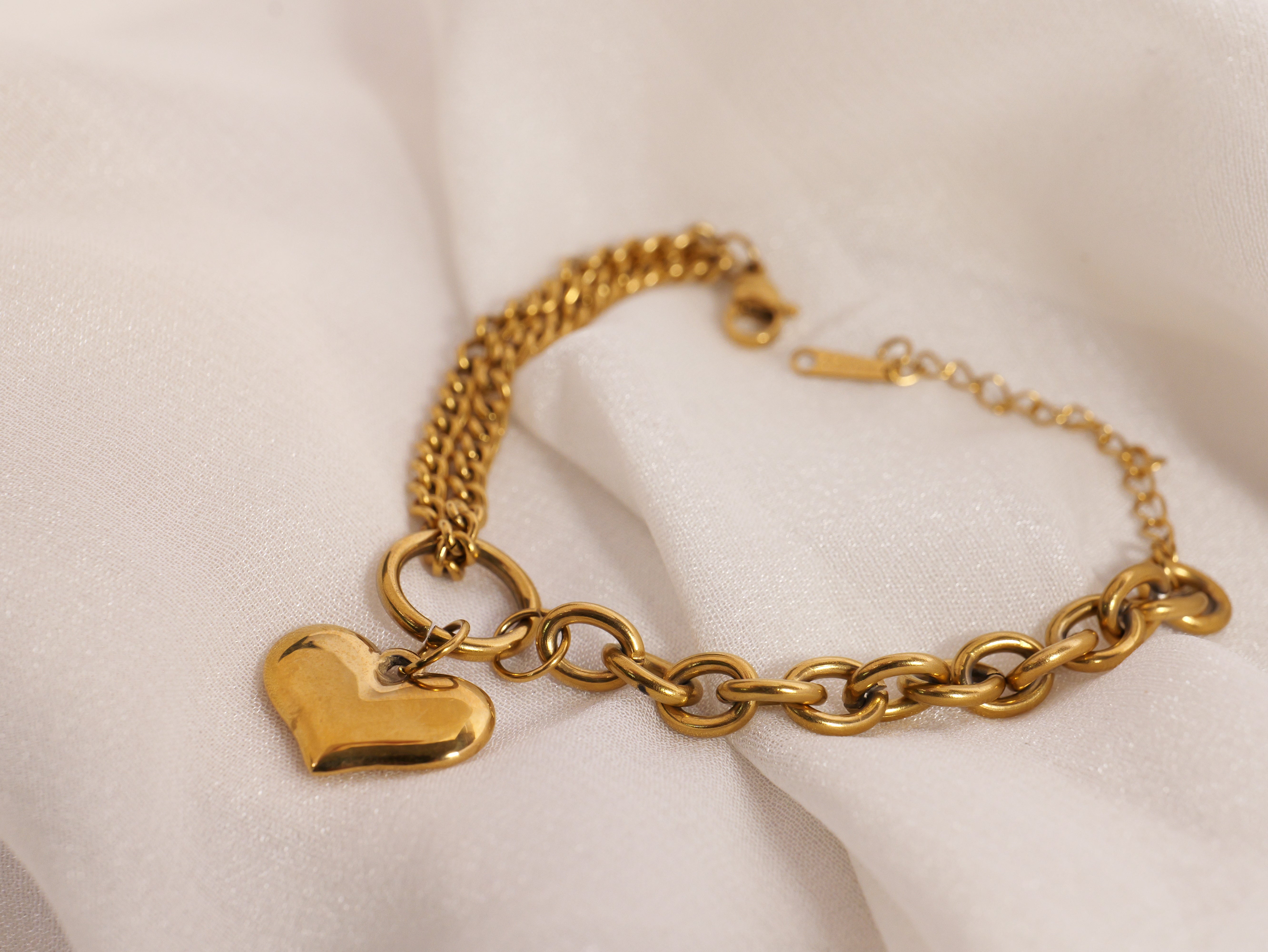 Golden Heartbeat Chain Bracelet | Dainty Pulse Design Bracelet for Women & Girls | Trendy Minimalist Jewellery | Daily & Gifting Wear