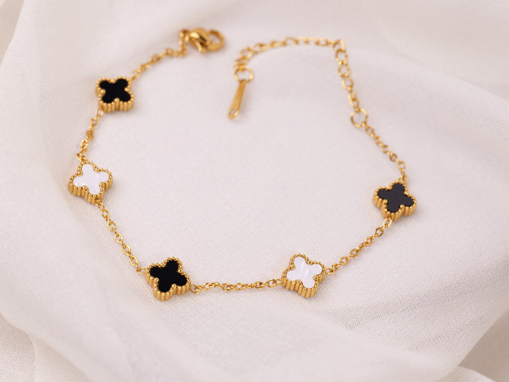 Black White Reversible Small Clover Charm Bracelet