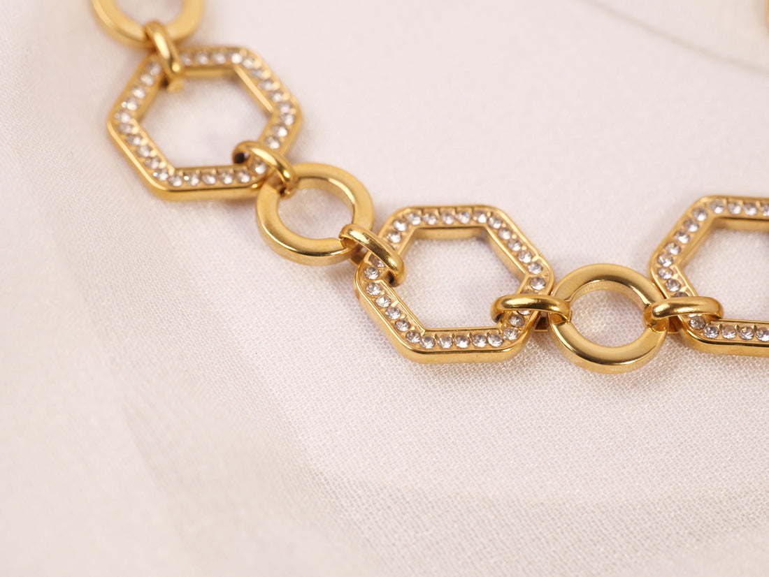 Geometric Gold Link Chain Bracelet