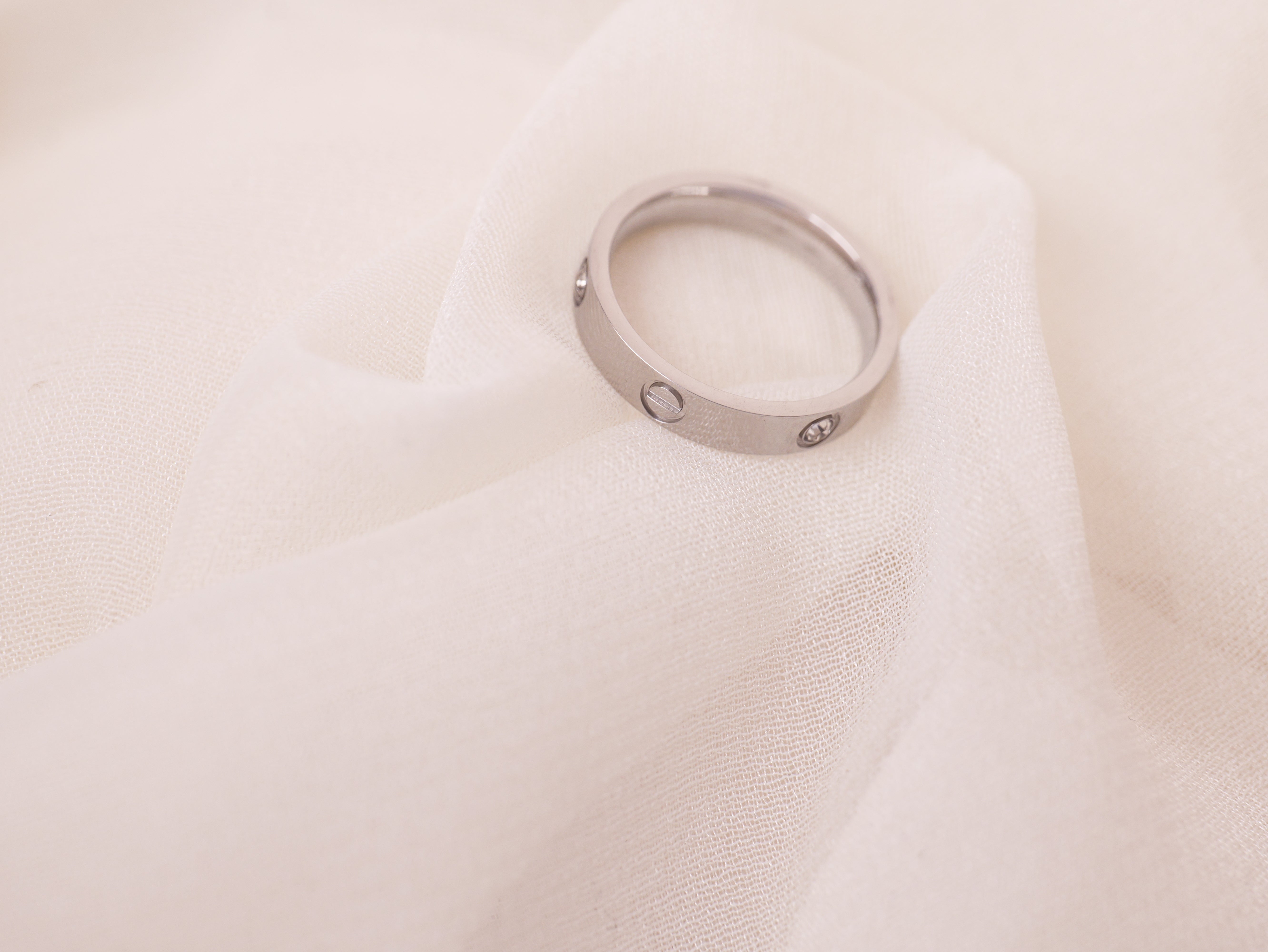 Classic Band Ring with Crystal Detailing