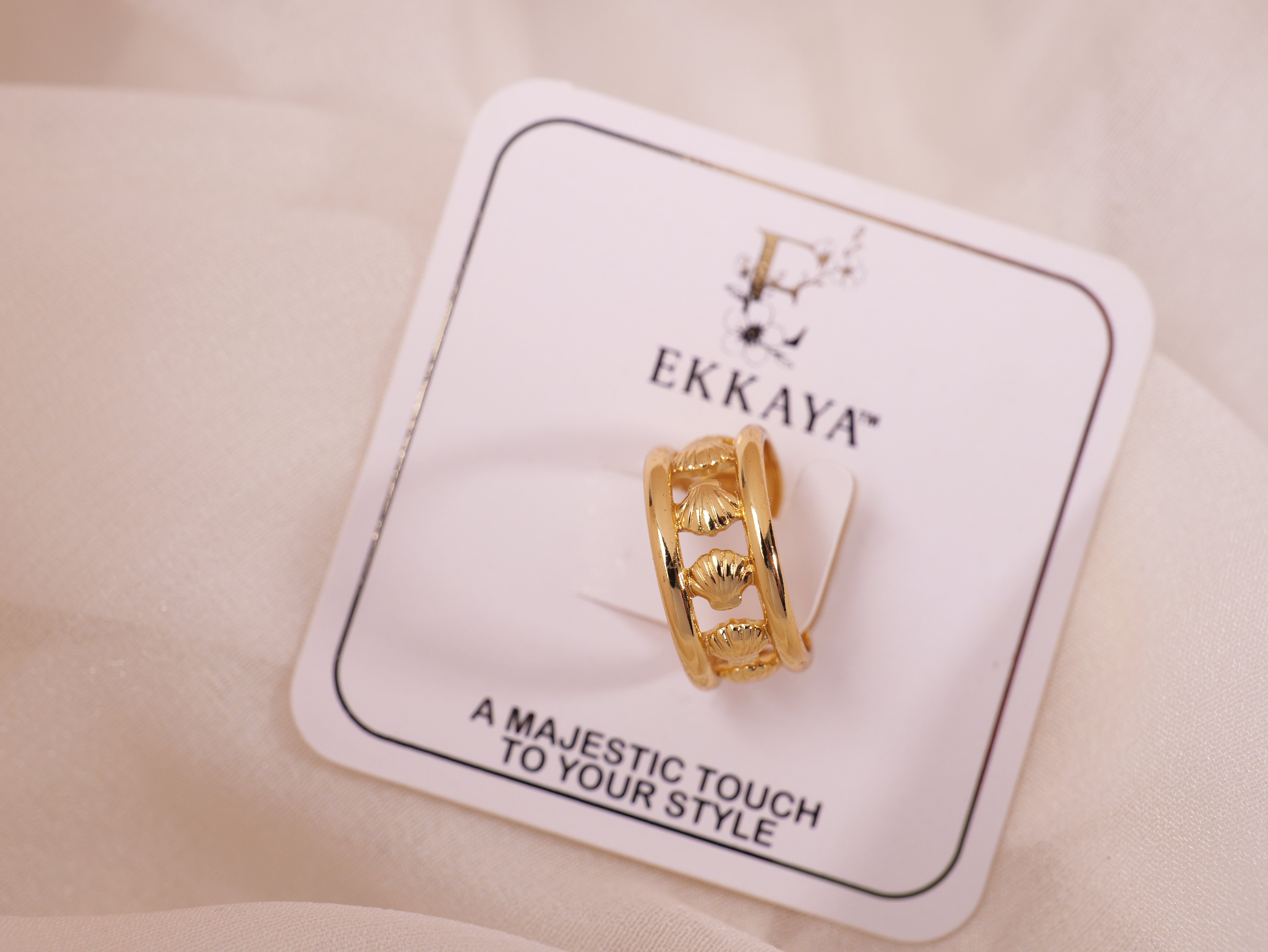 Tropical Leaf Band Ring