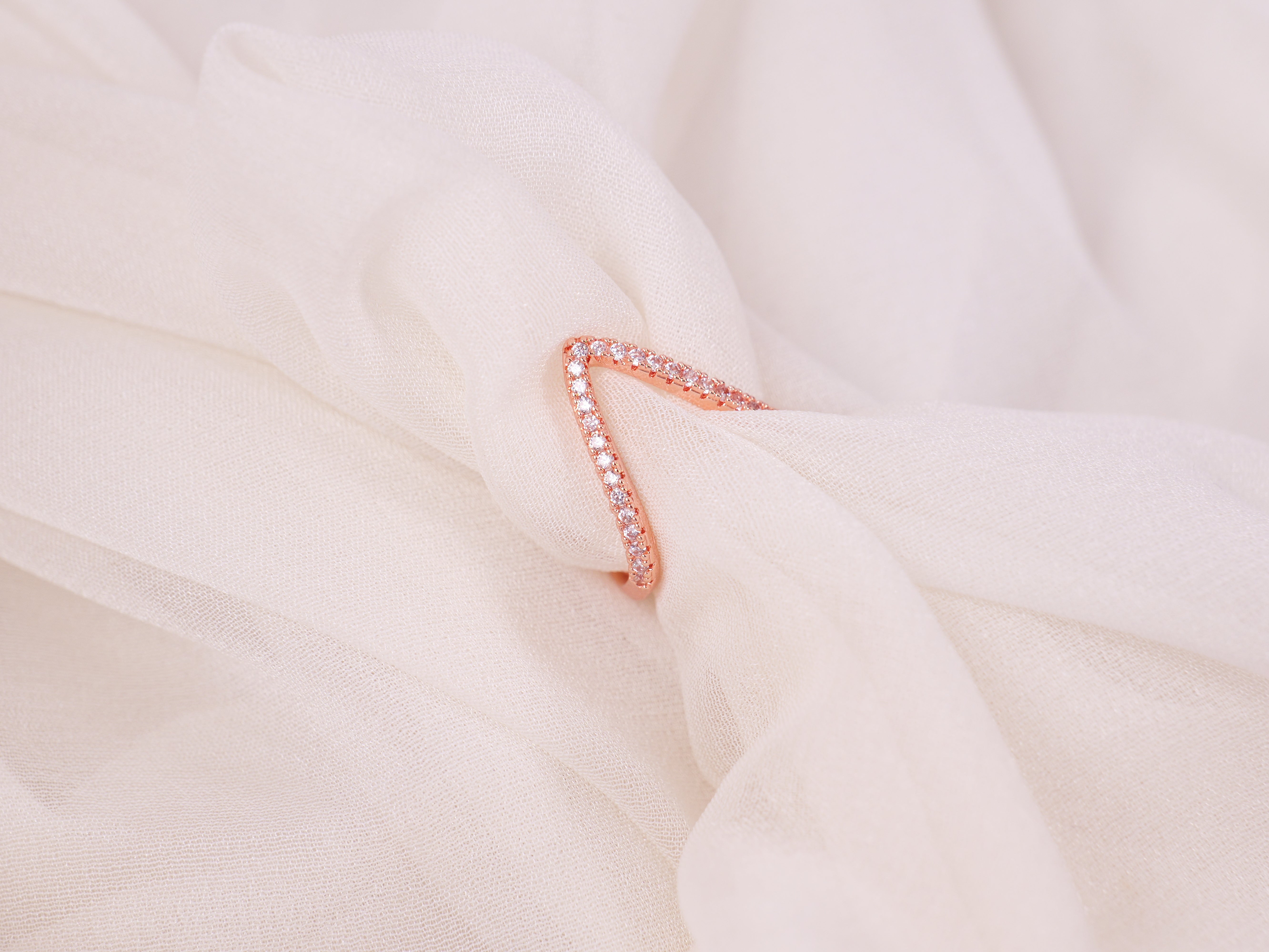 Rose Gold V-Shape Crystal Ring