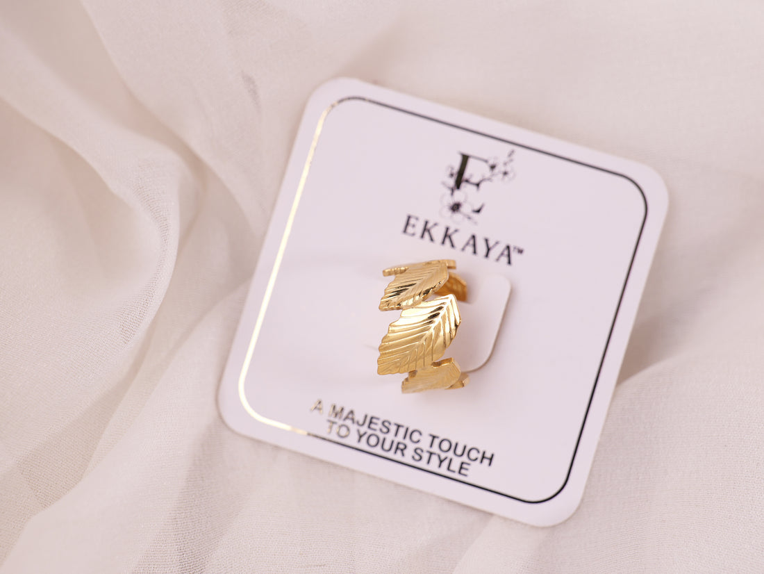Geometric Leaf Wave Ring