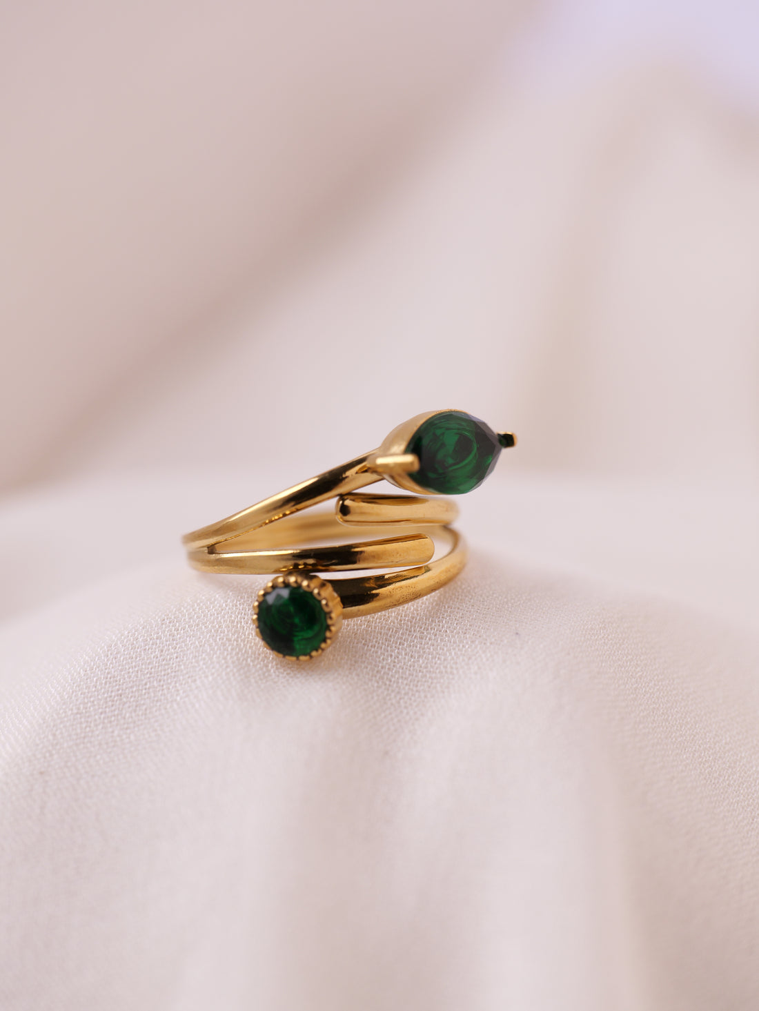 Emerald Duo Ring