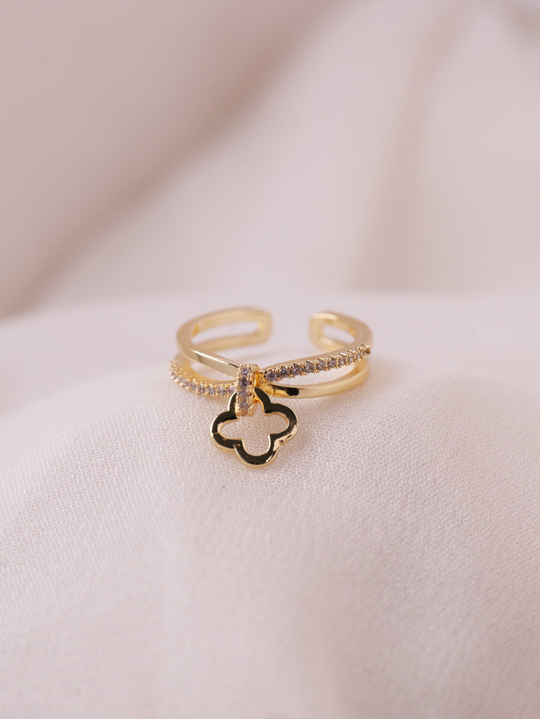 Clover Grace Ring