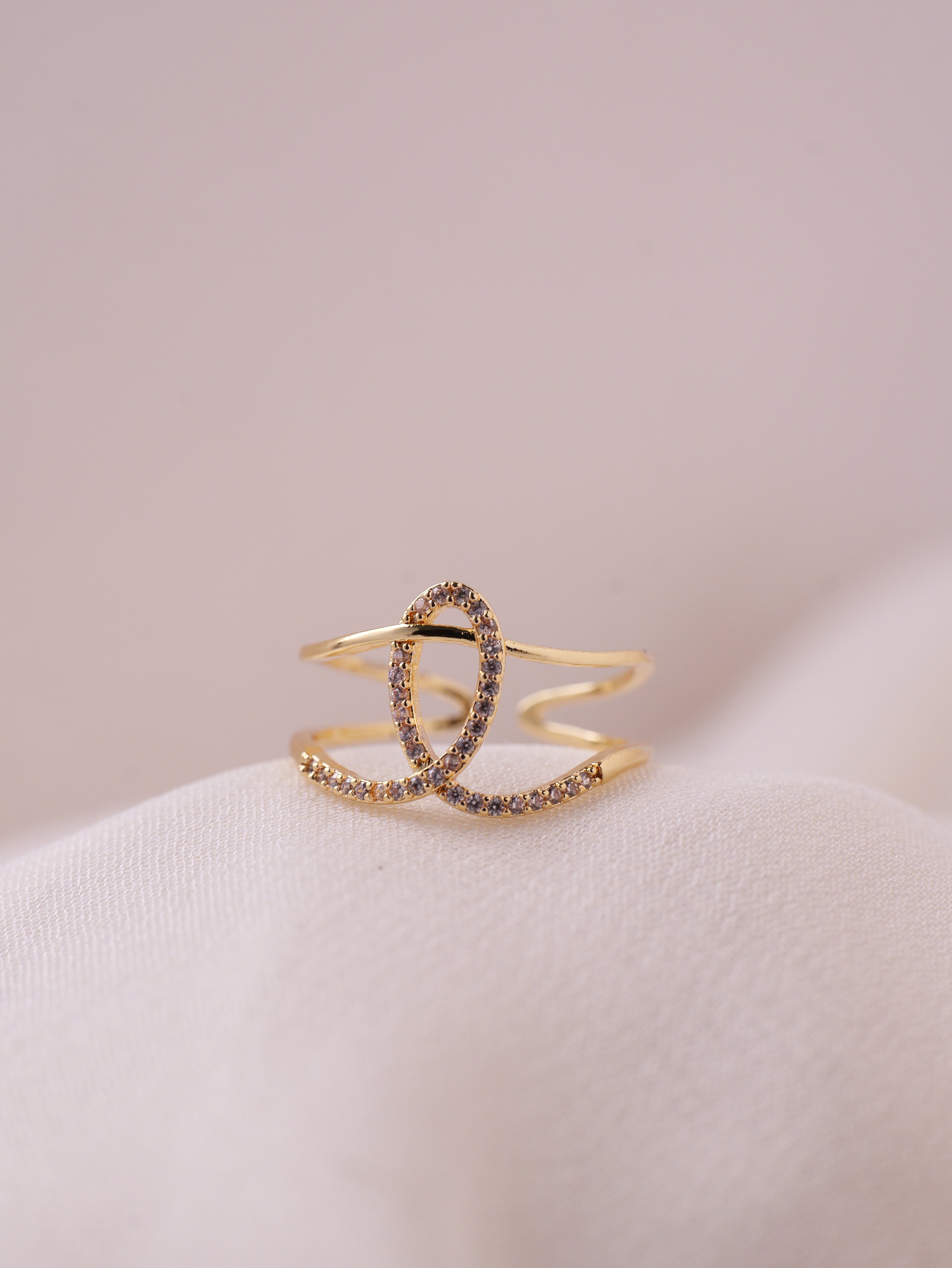 Twisted Harmony Ring