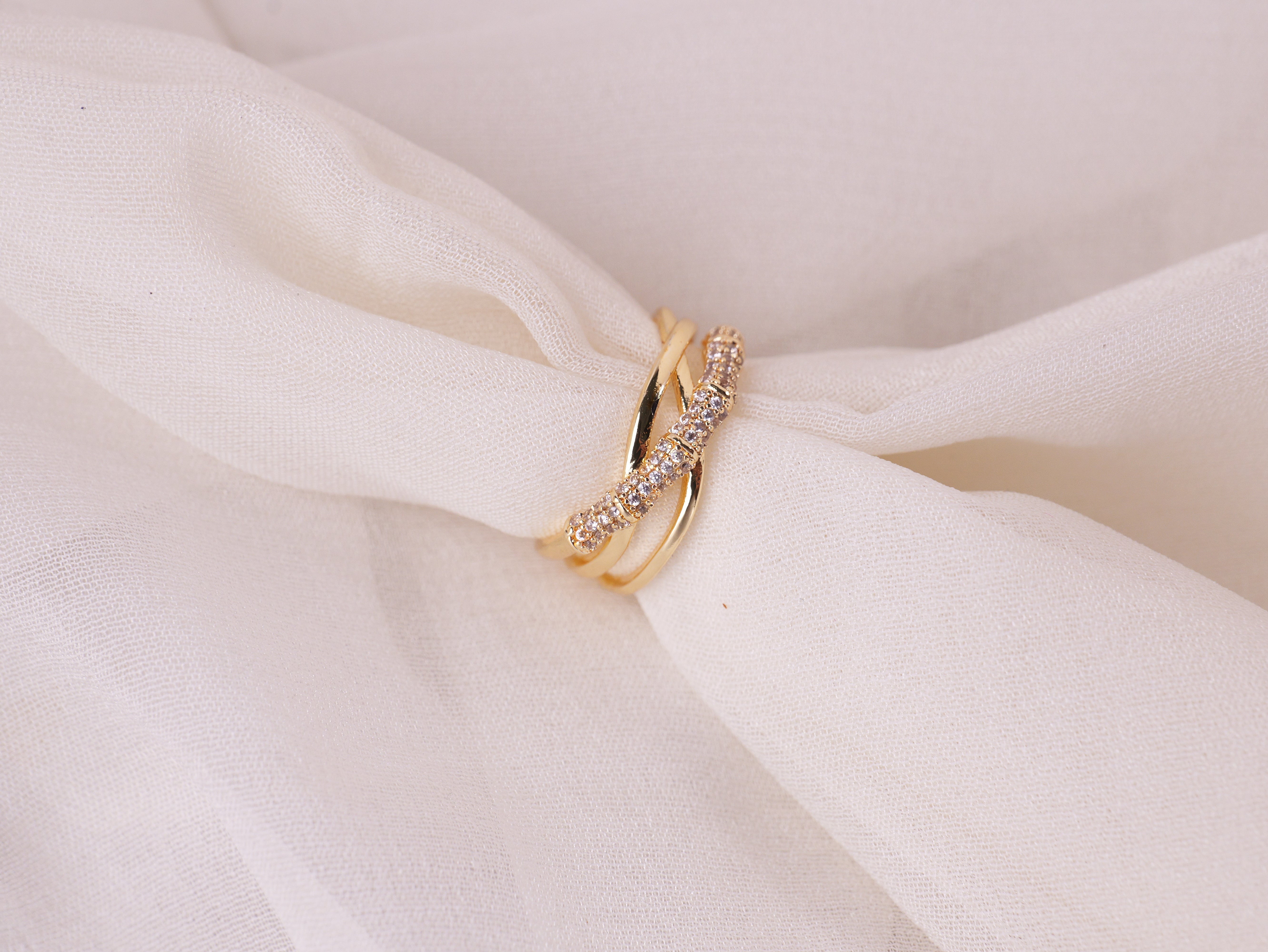 Twisted Elegance Ring