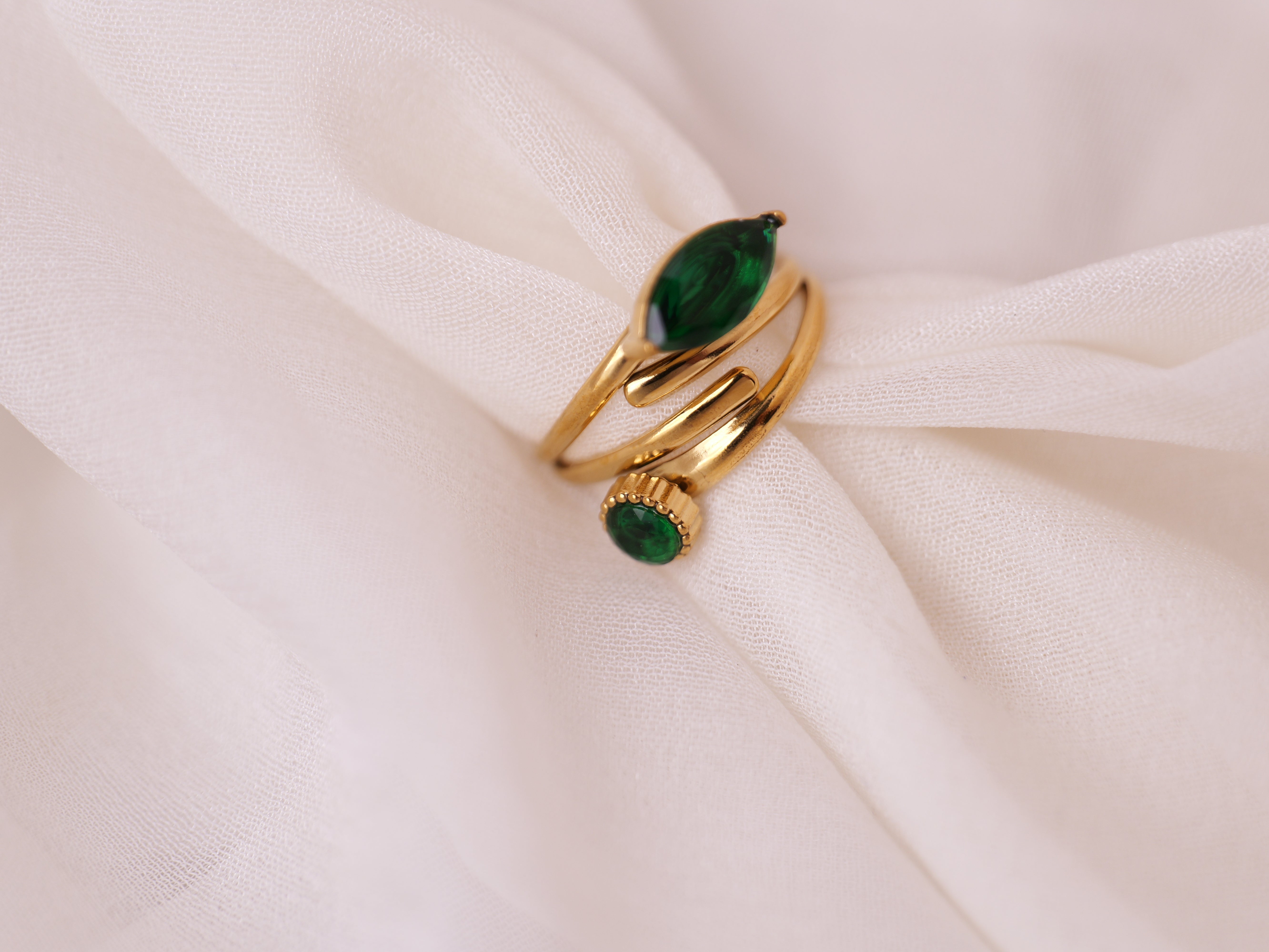 Emerald Duo Ring