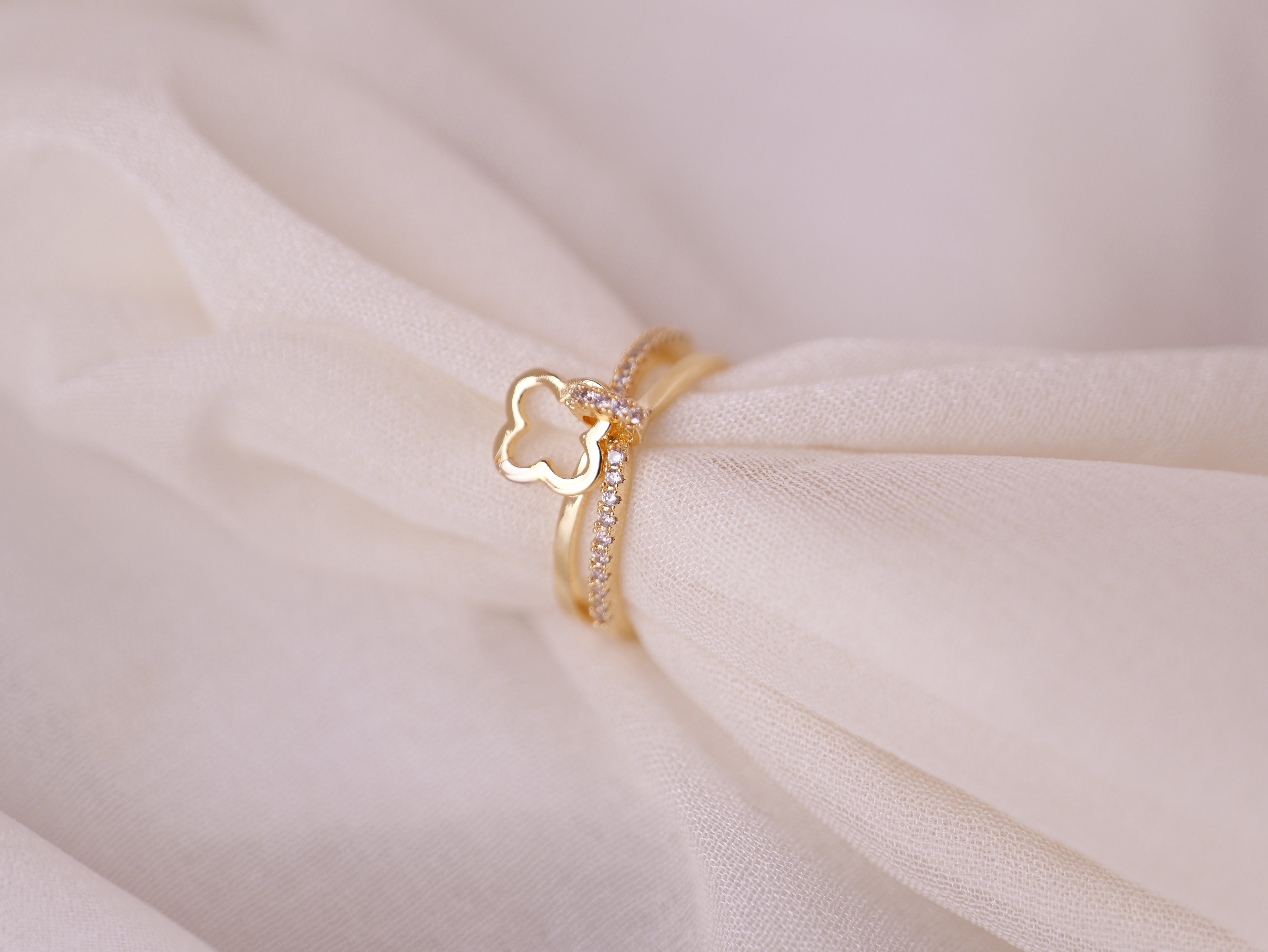 Clover Grace Ring