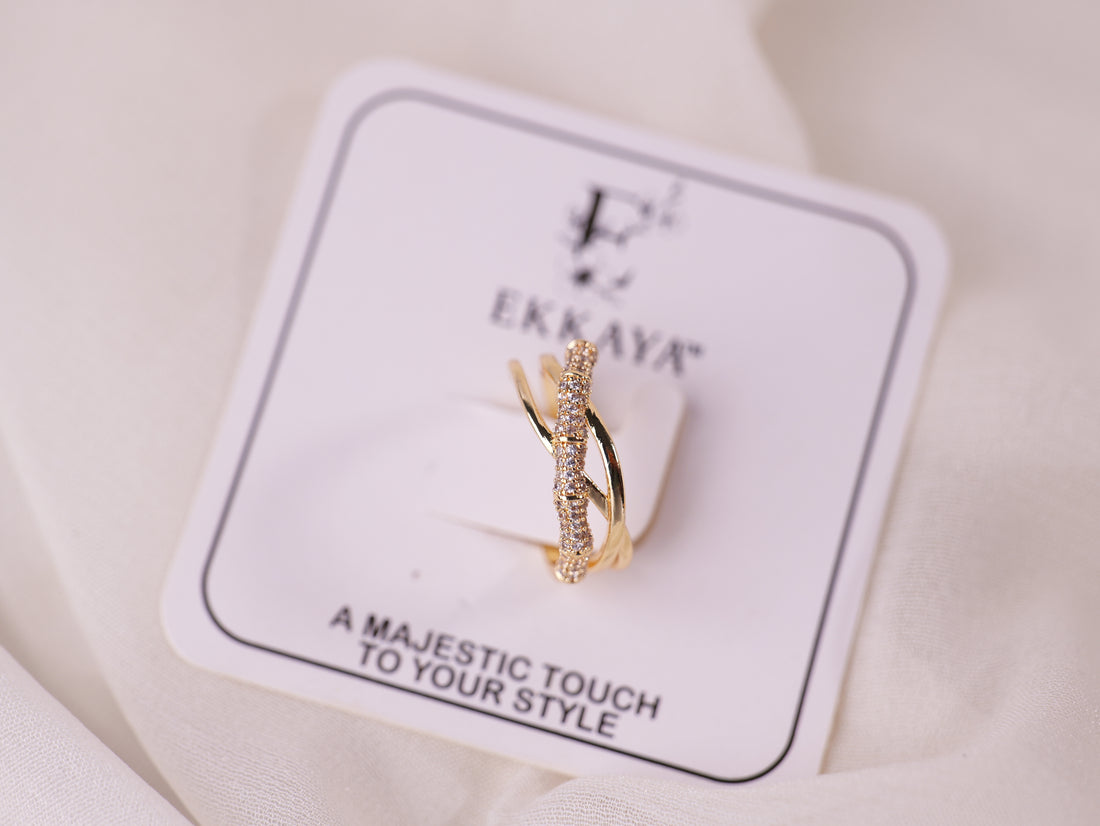 Twisted Elegance Ring