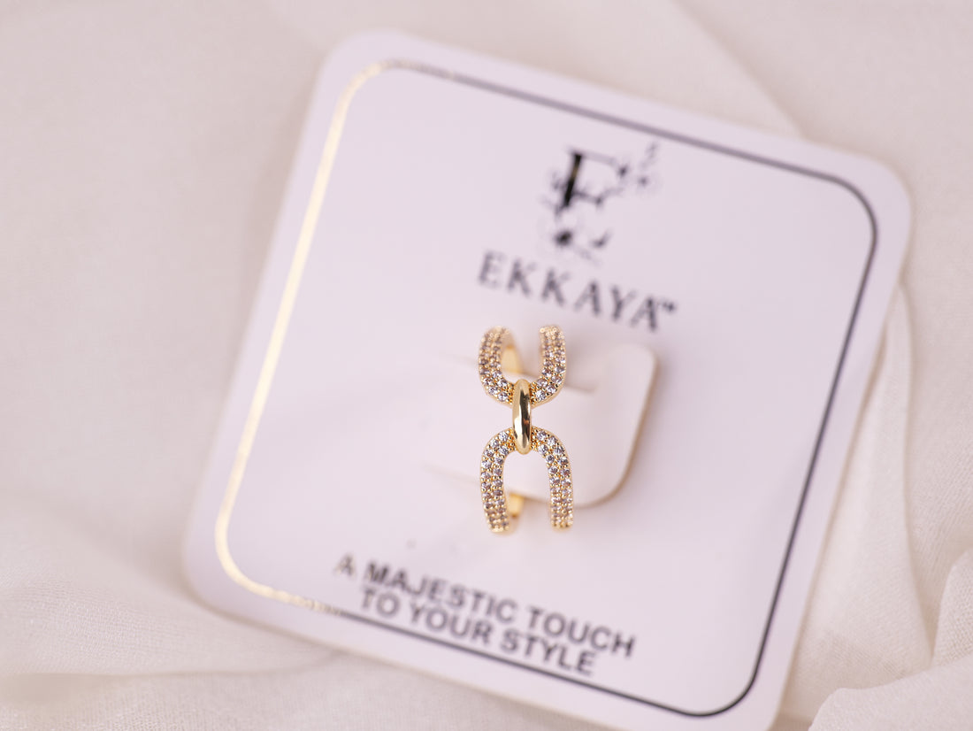 Linked Elegance Ring