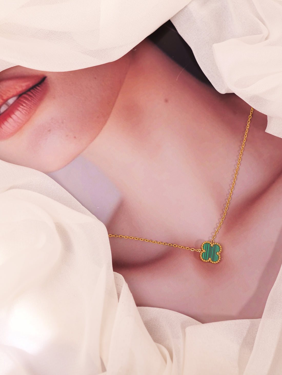 Clover Pendant Necklace