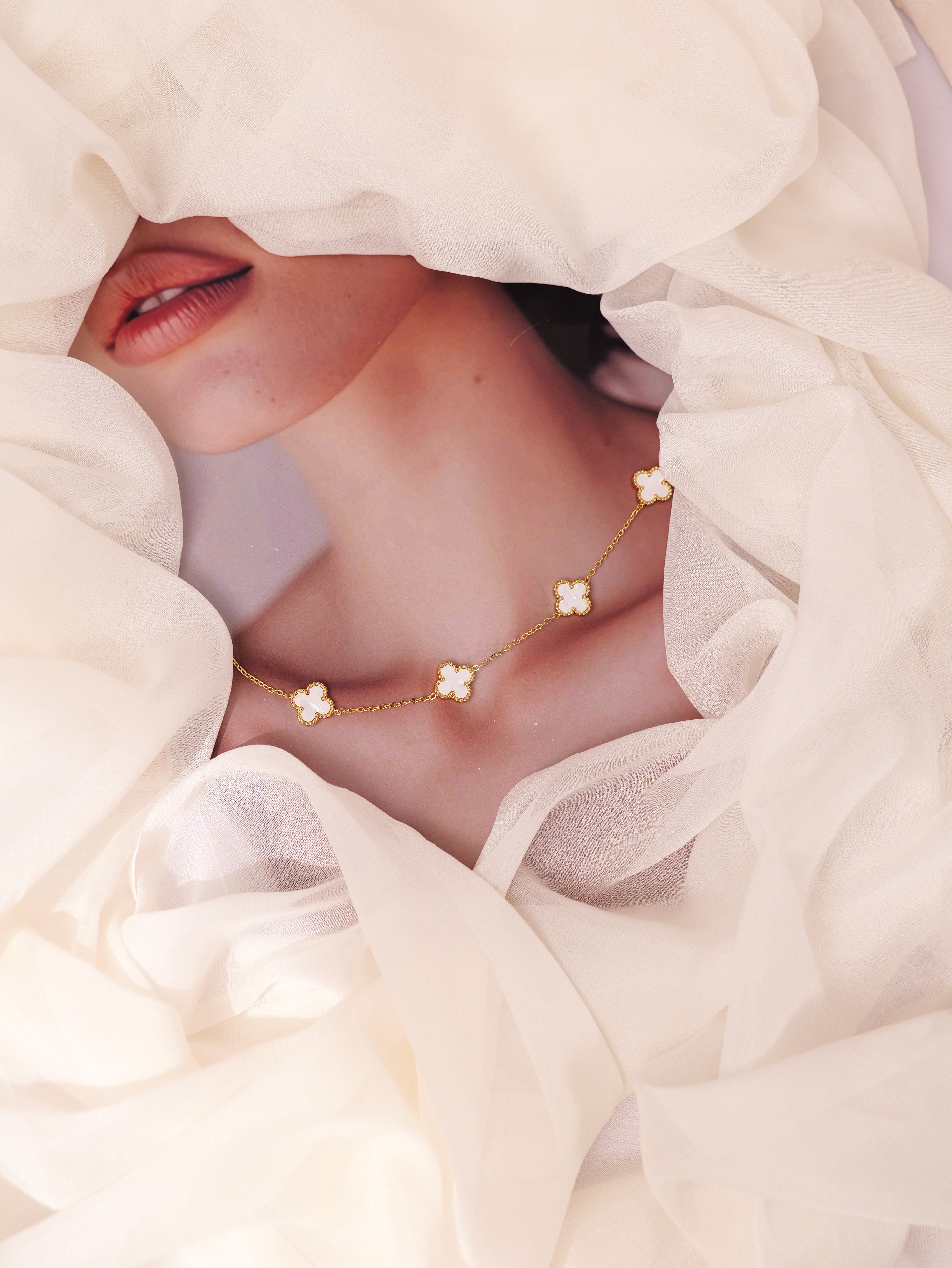 Noir Clover Elegance Necklace