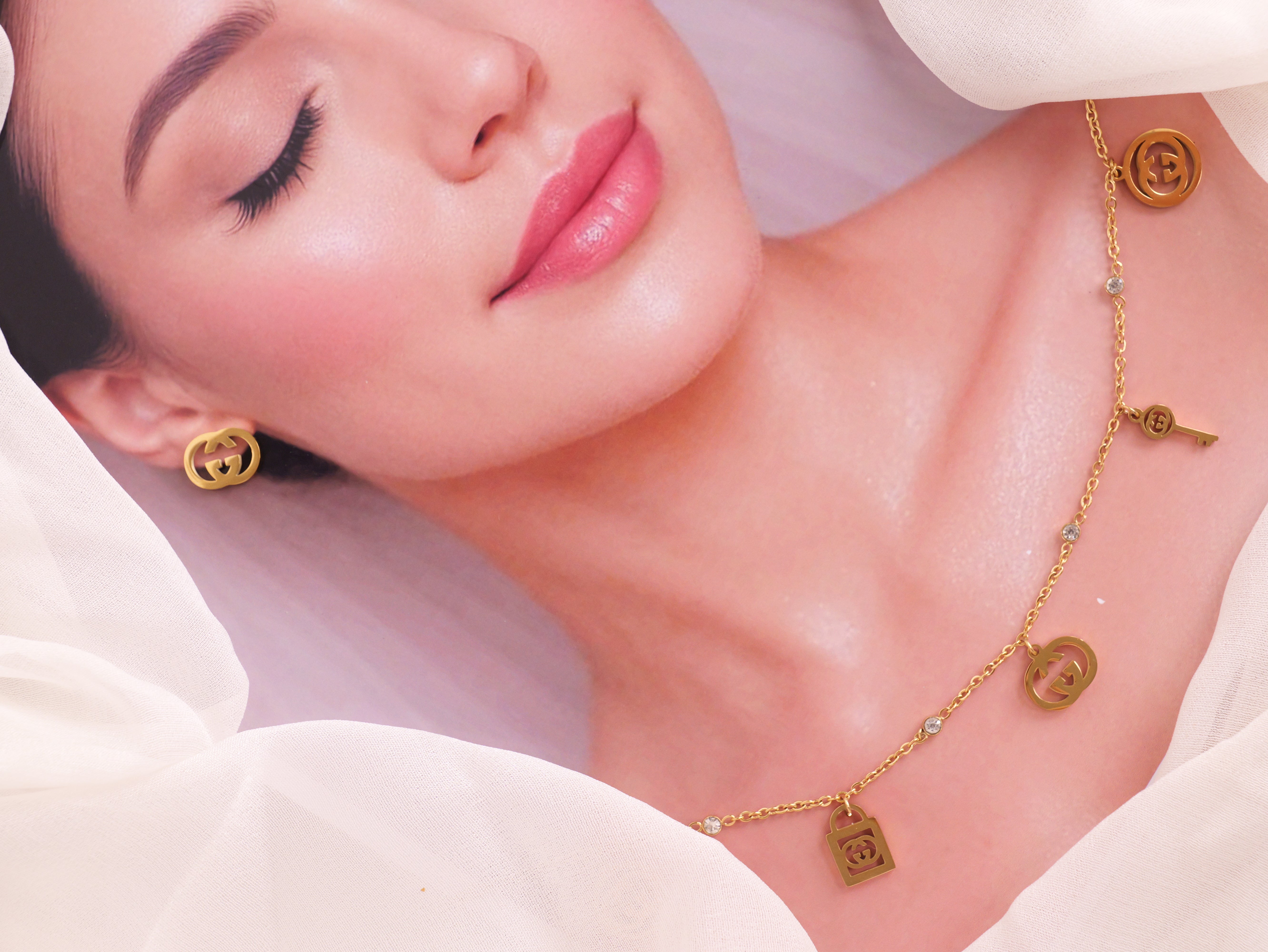 Stylish Gucci Inspired Gold Jewelry Set