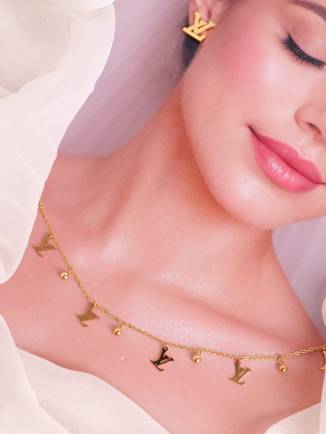 Elegant LV-Inspired Gold Jewelry Set