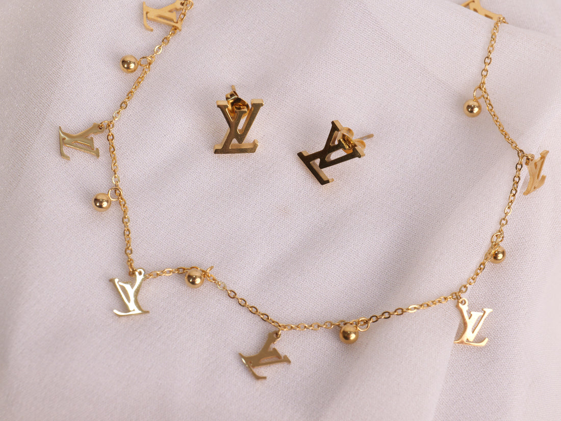 Elegant LV-Inspired Gold Jewelry Set