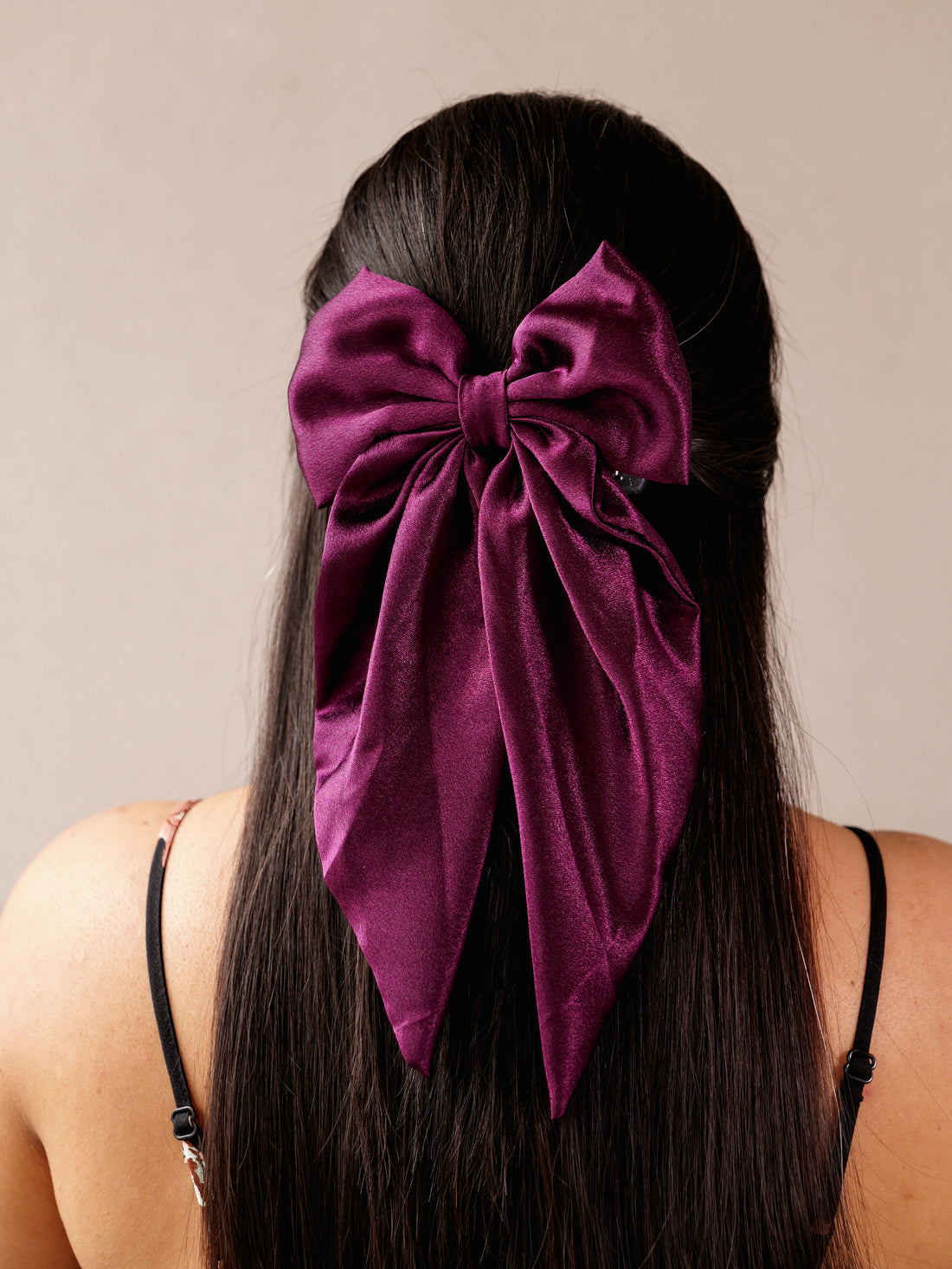 Royale Satin Bow – Luxe Volume with a Touch of Grace