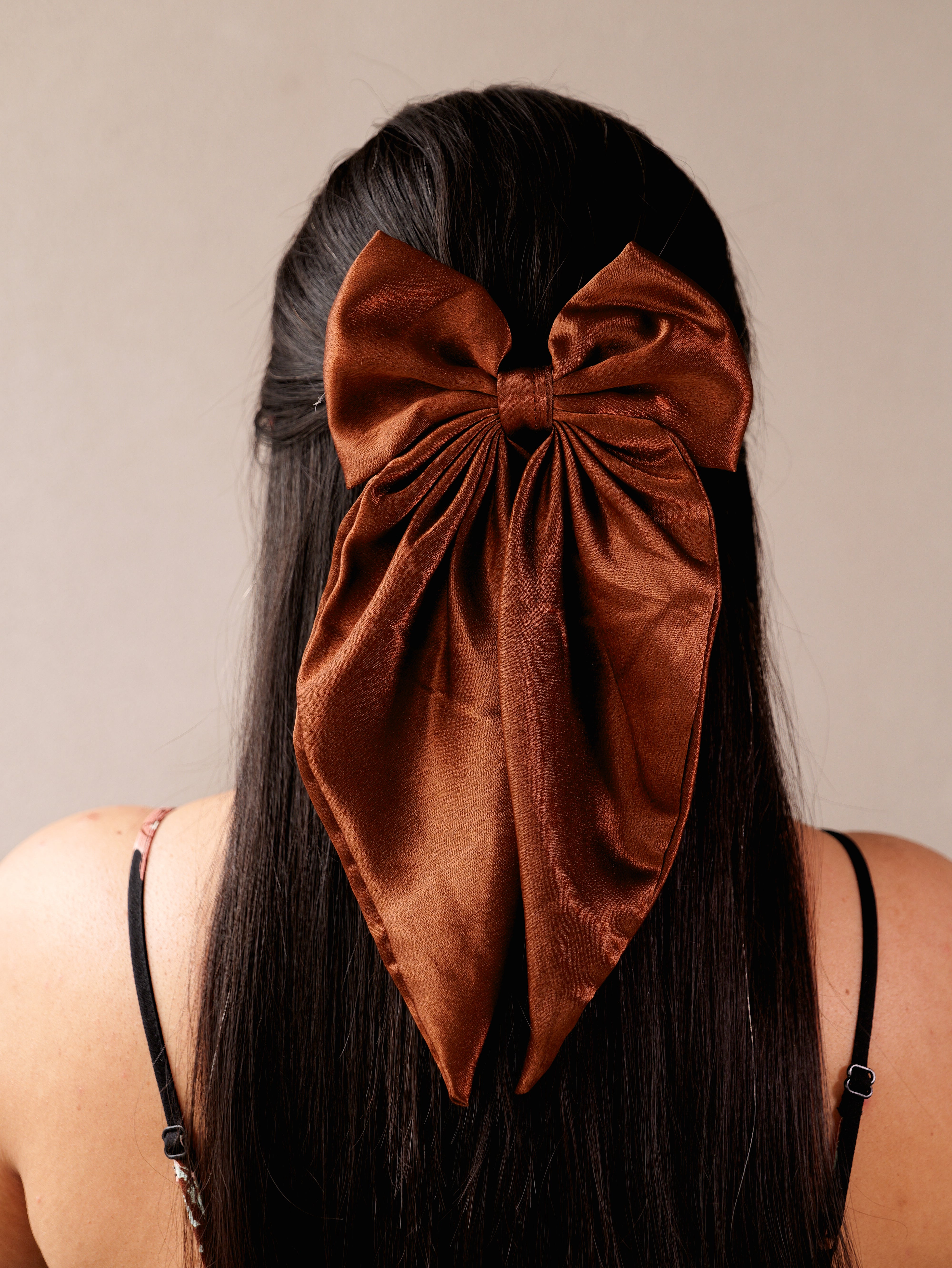 Royale Satin Bow – Luxe Volume with a Touch of Grace