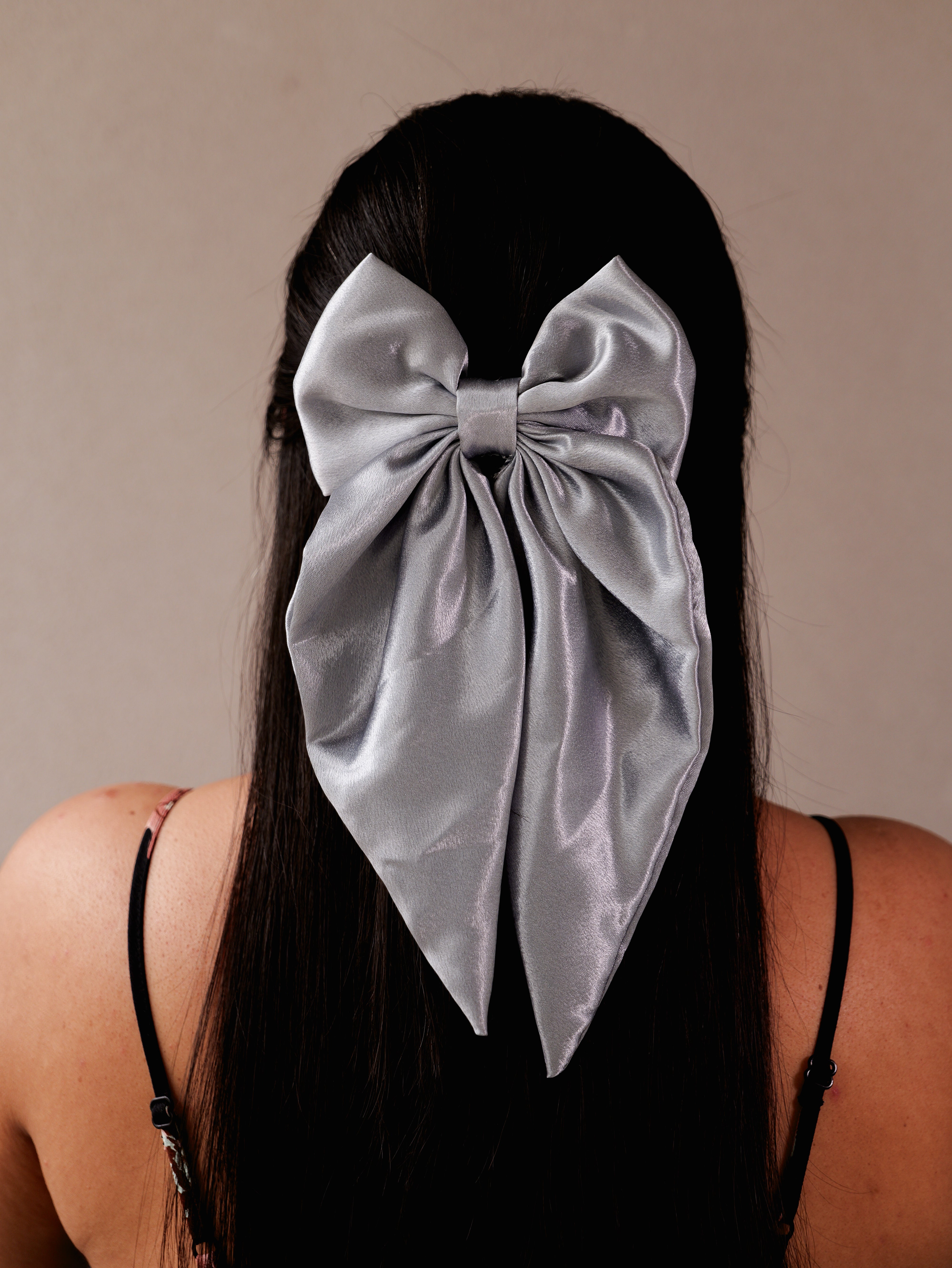 Royale Satin Bow – Luxe Volume with a Touch of Grace