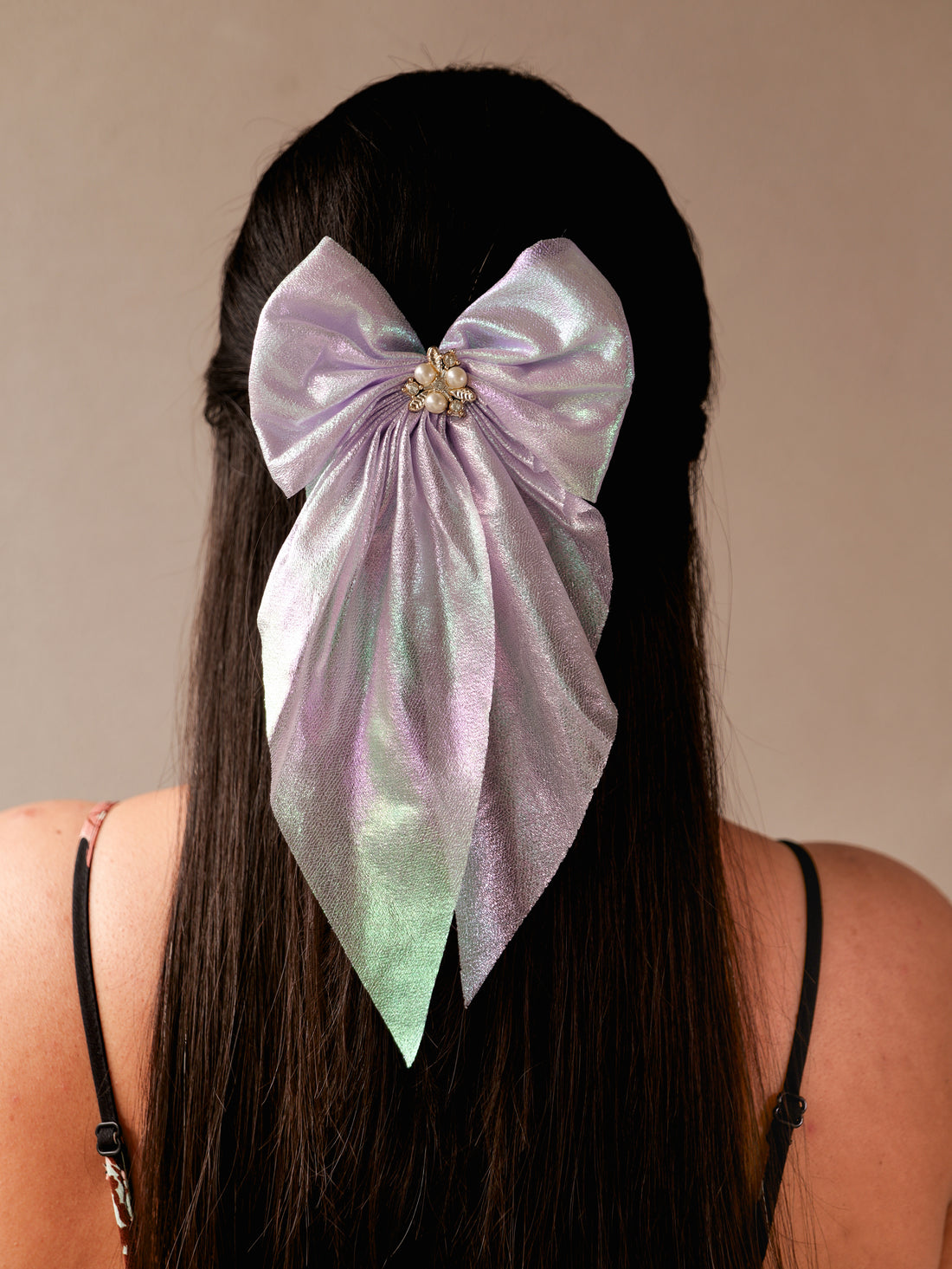 Pearl Shine Hair Bow – Vintage Elegance for Timeless Style