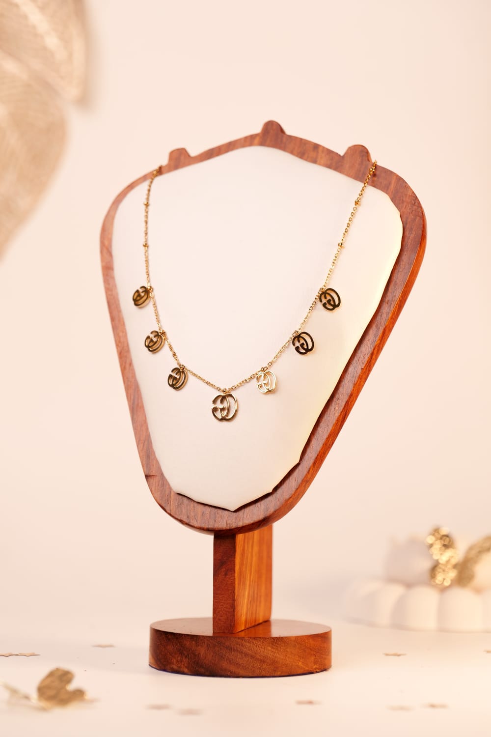 Elegant Gold Emblem Charm Neckchain | Minimalist Statement Necklace with Iconic Motif